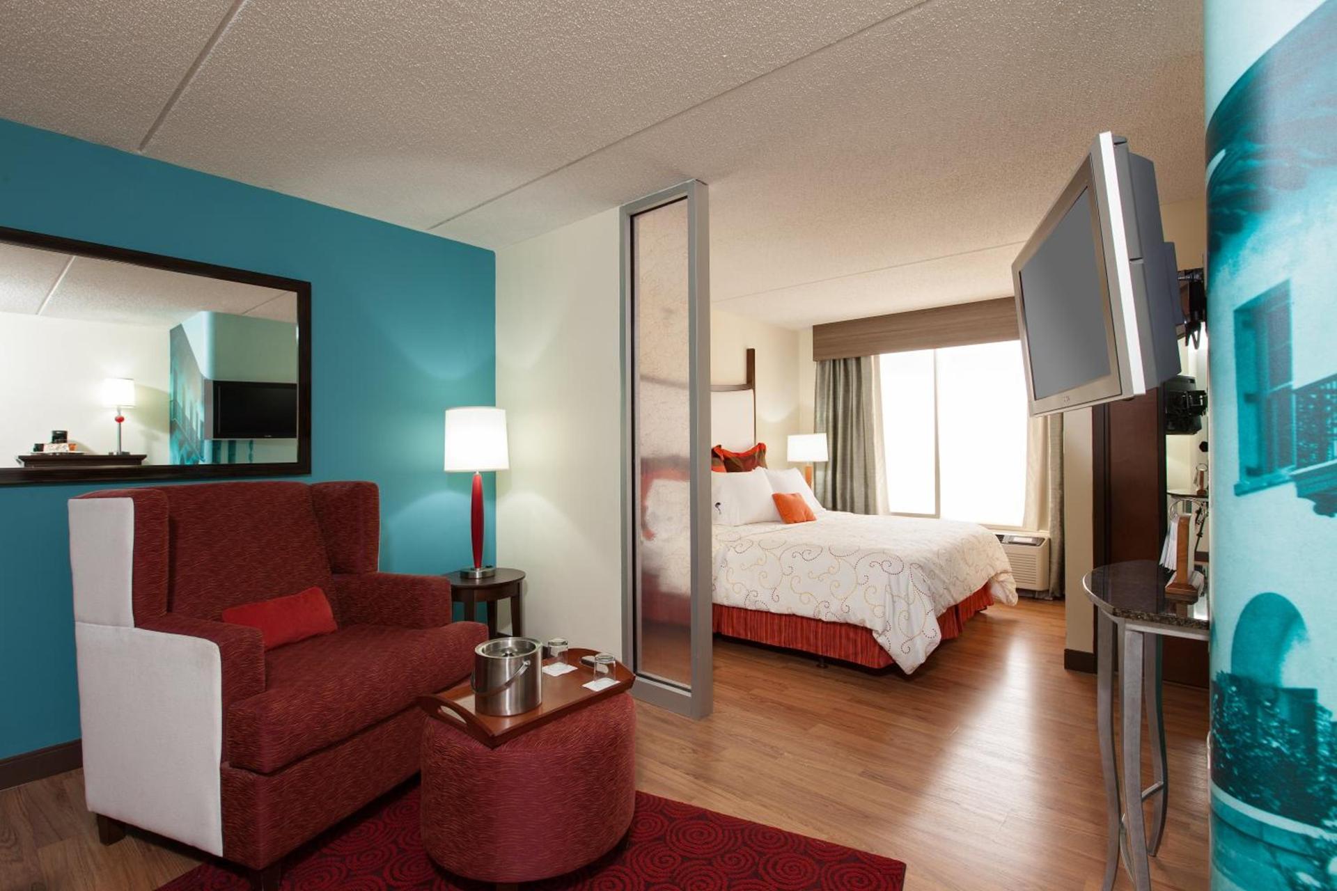 Hotel Indigo Chicago - Vernon Hills by IHG photo 14