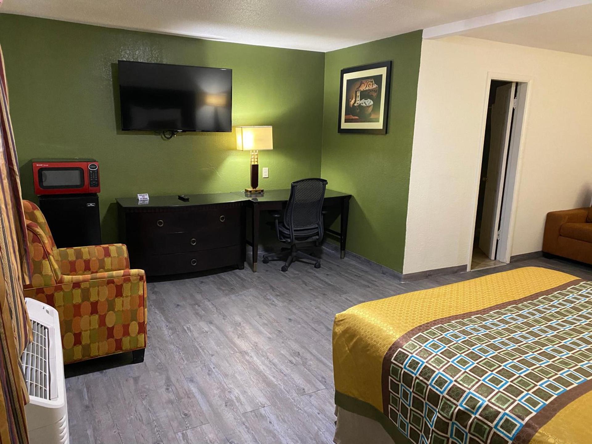 Palomino Motel photo 11