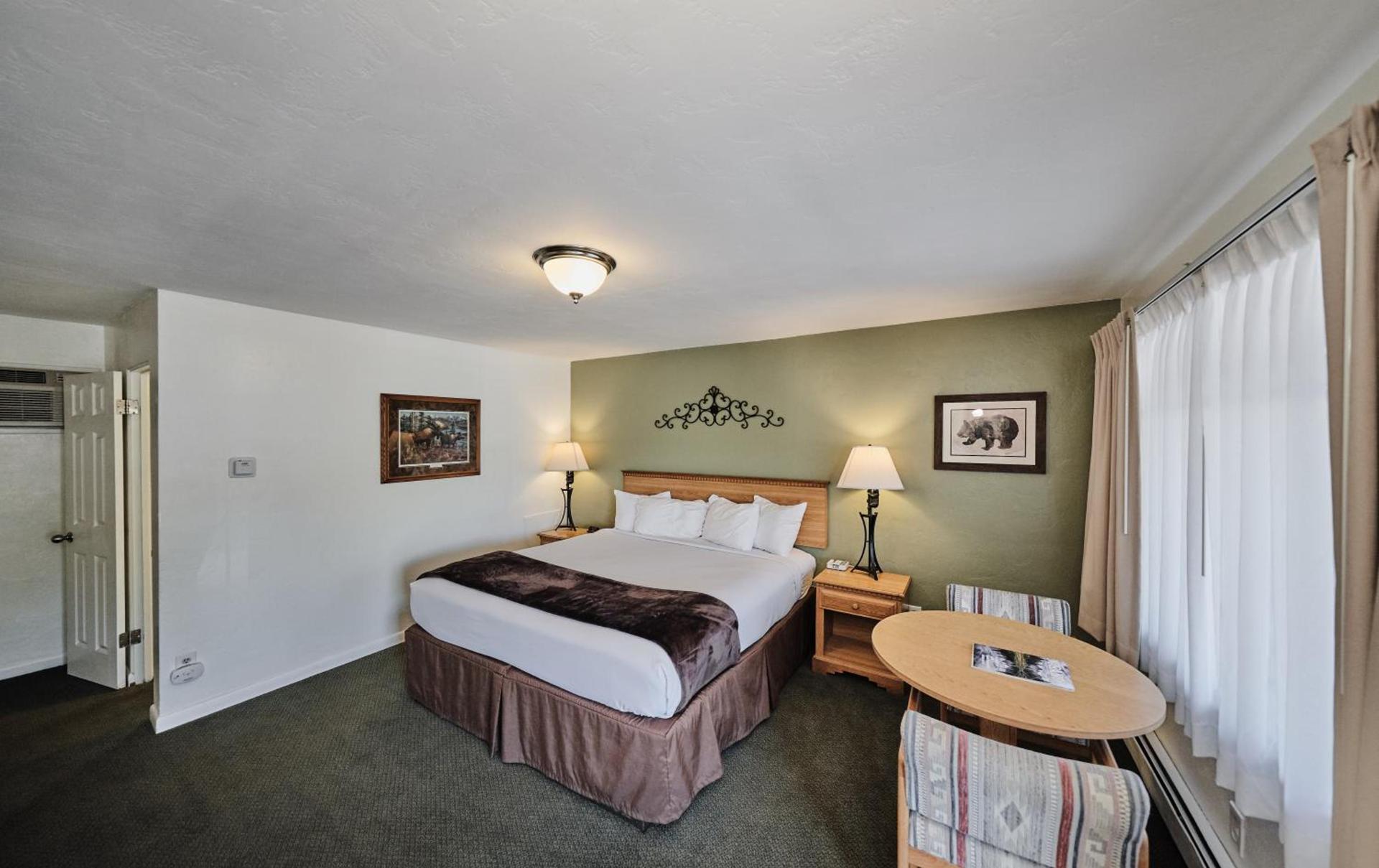 Adventure Inn Durango photo 37