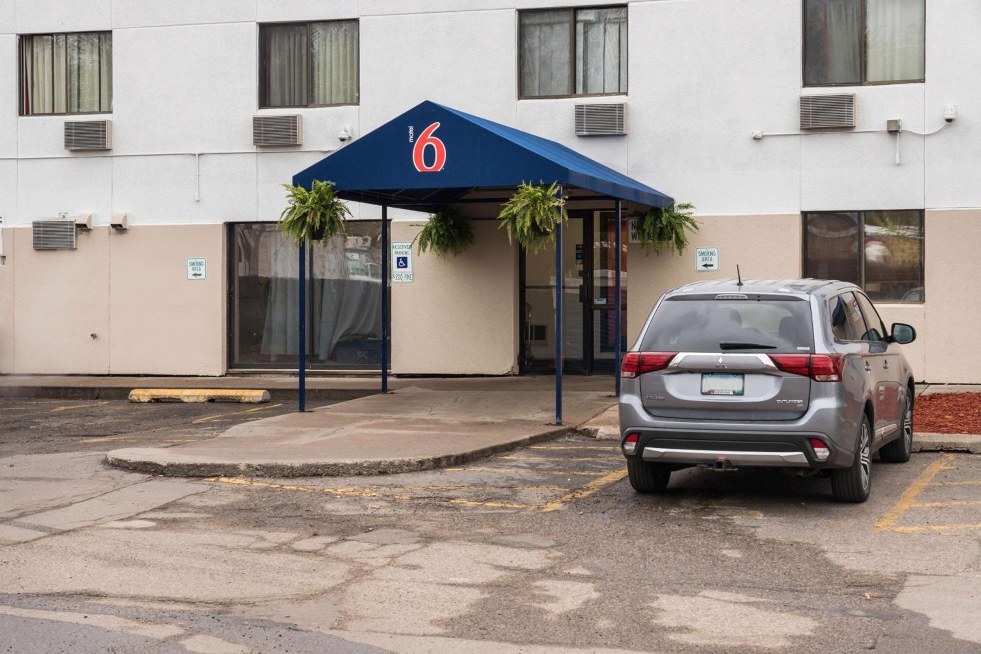Motel 6-Saint Paul, MN - I-94 — hotel in Saint Paul
