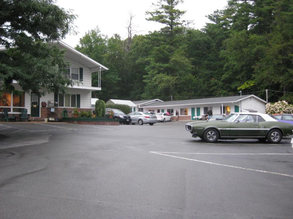 Brookside Motel & Cabins photo 5