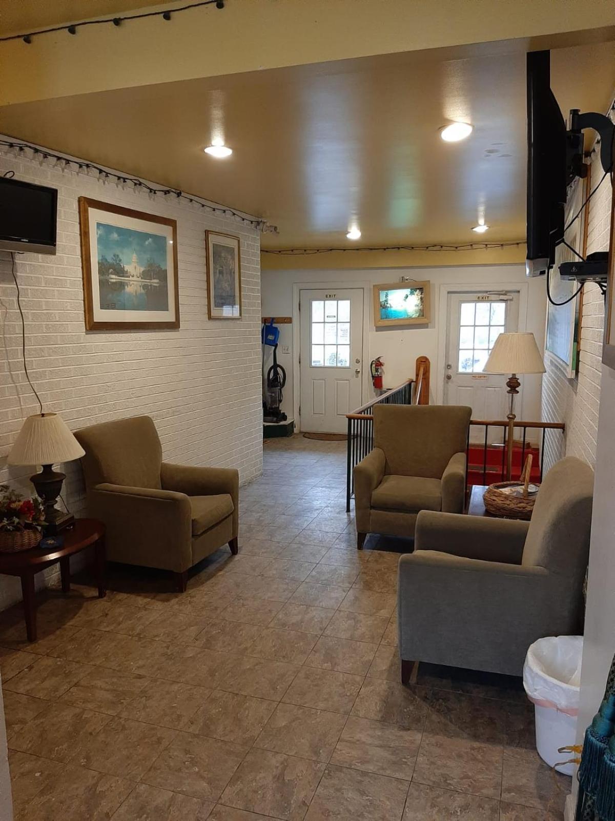 Clarysville Motel photo 3