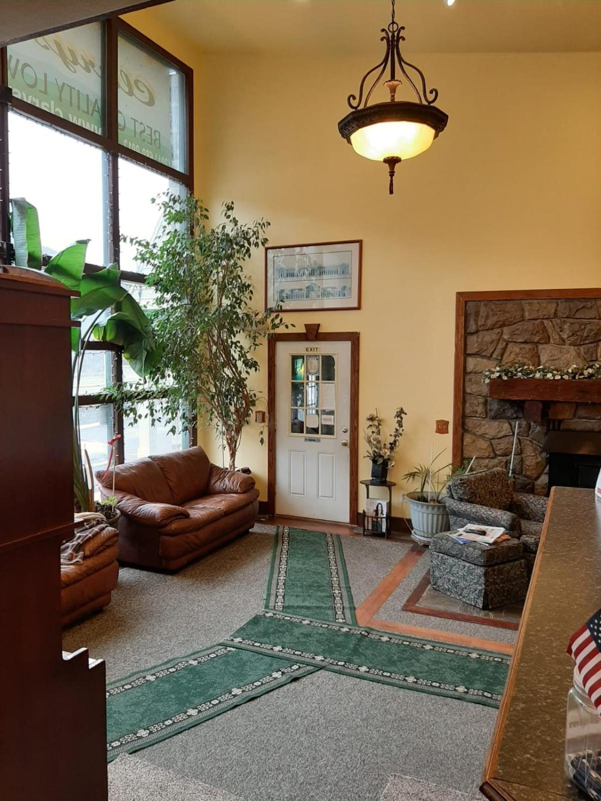 Clarysville Motel photo 81