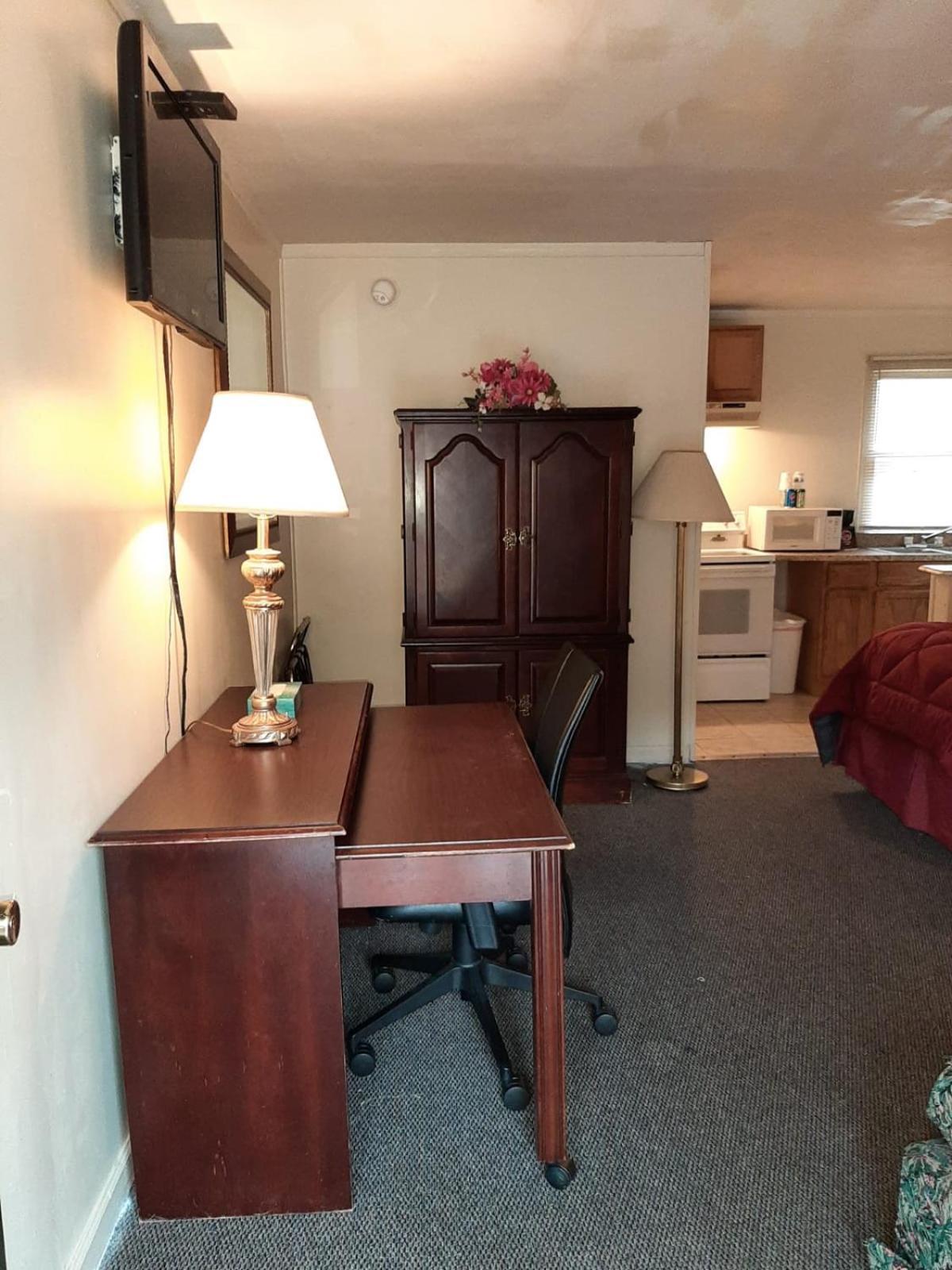 Clarysville Motel photo 82