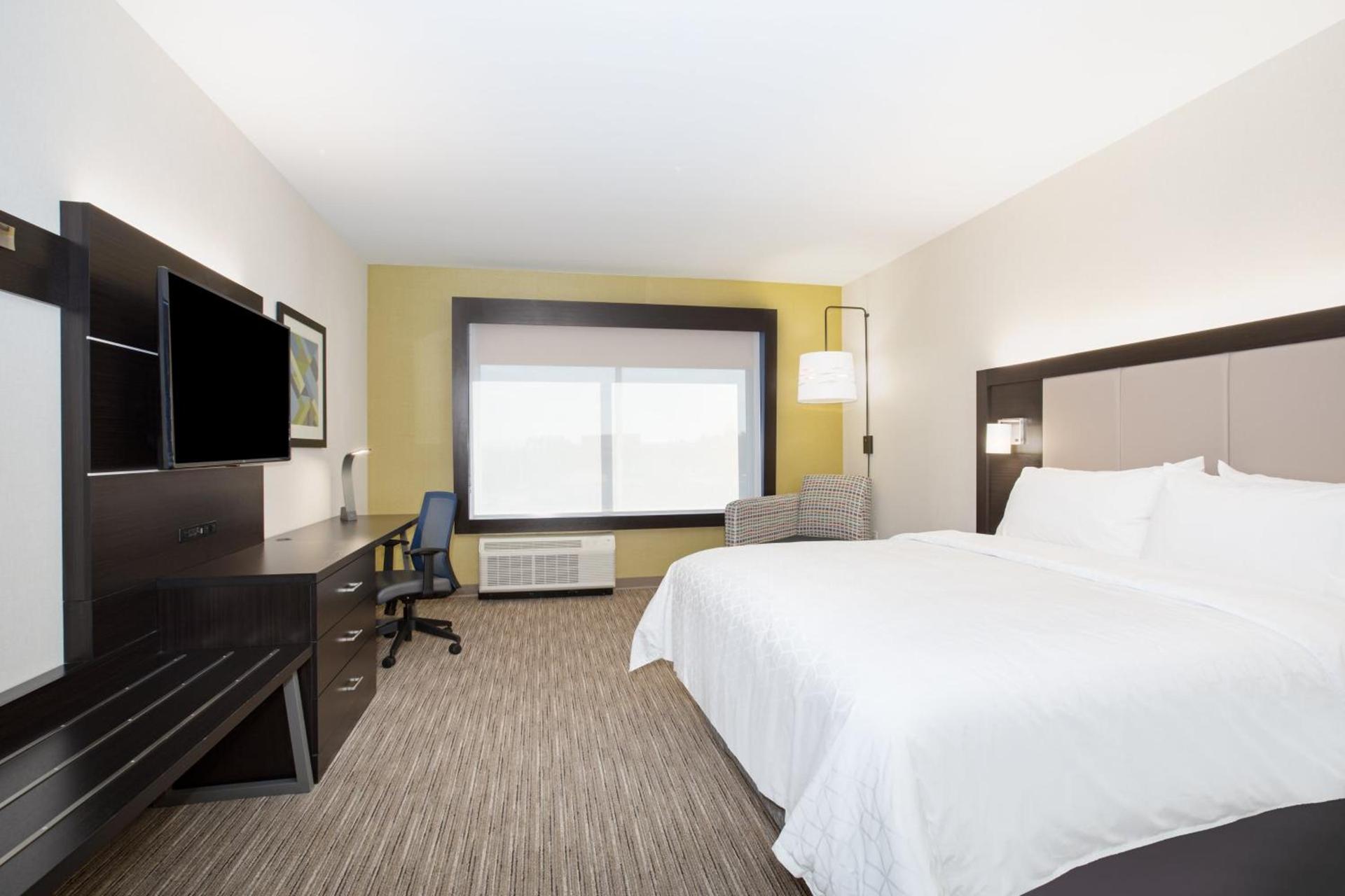 Holiday Inn Express & Suites - Ely by IHG photo 41