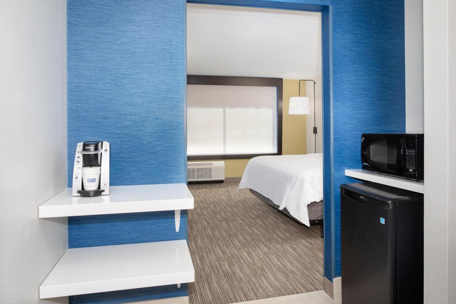 Holiday Inn Express & Suites - Ely by IHG photo 39