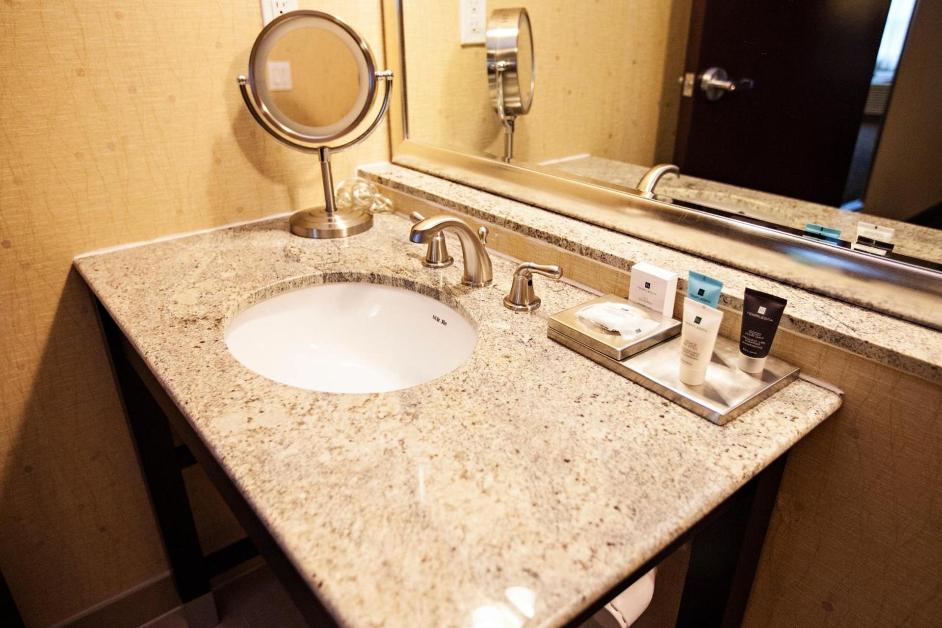 Crowne Plaza Houston Galleria Area by IHG photo 21