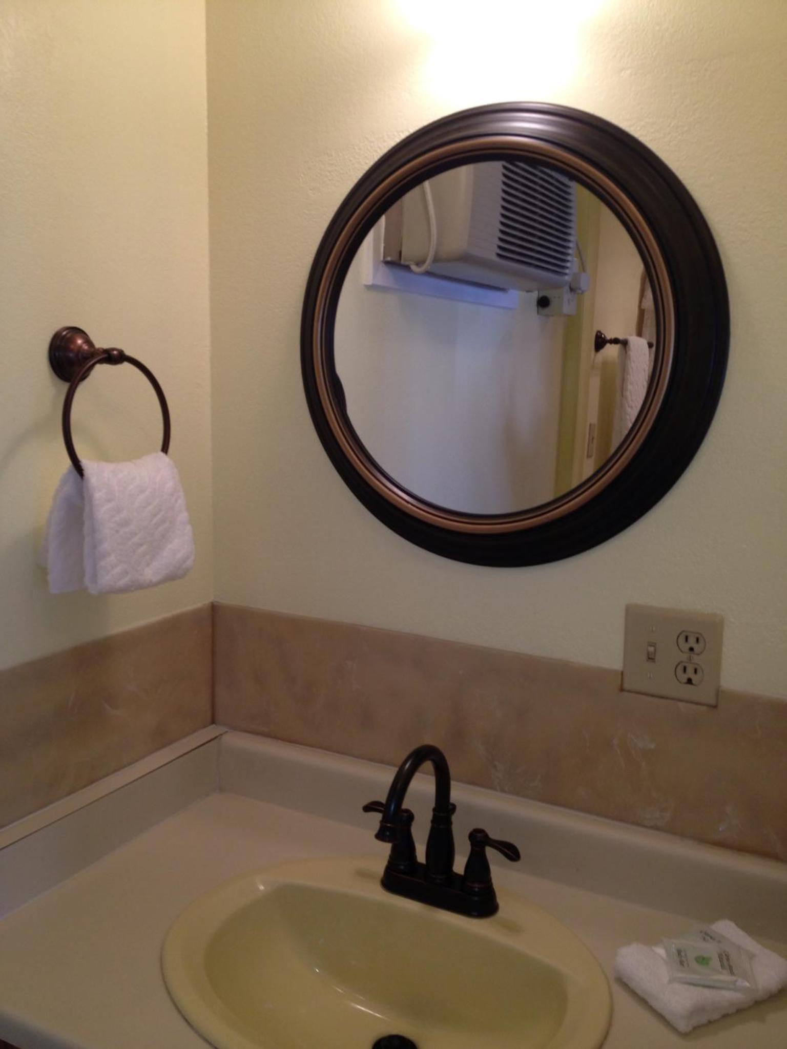 Victorian Inn photo 17
