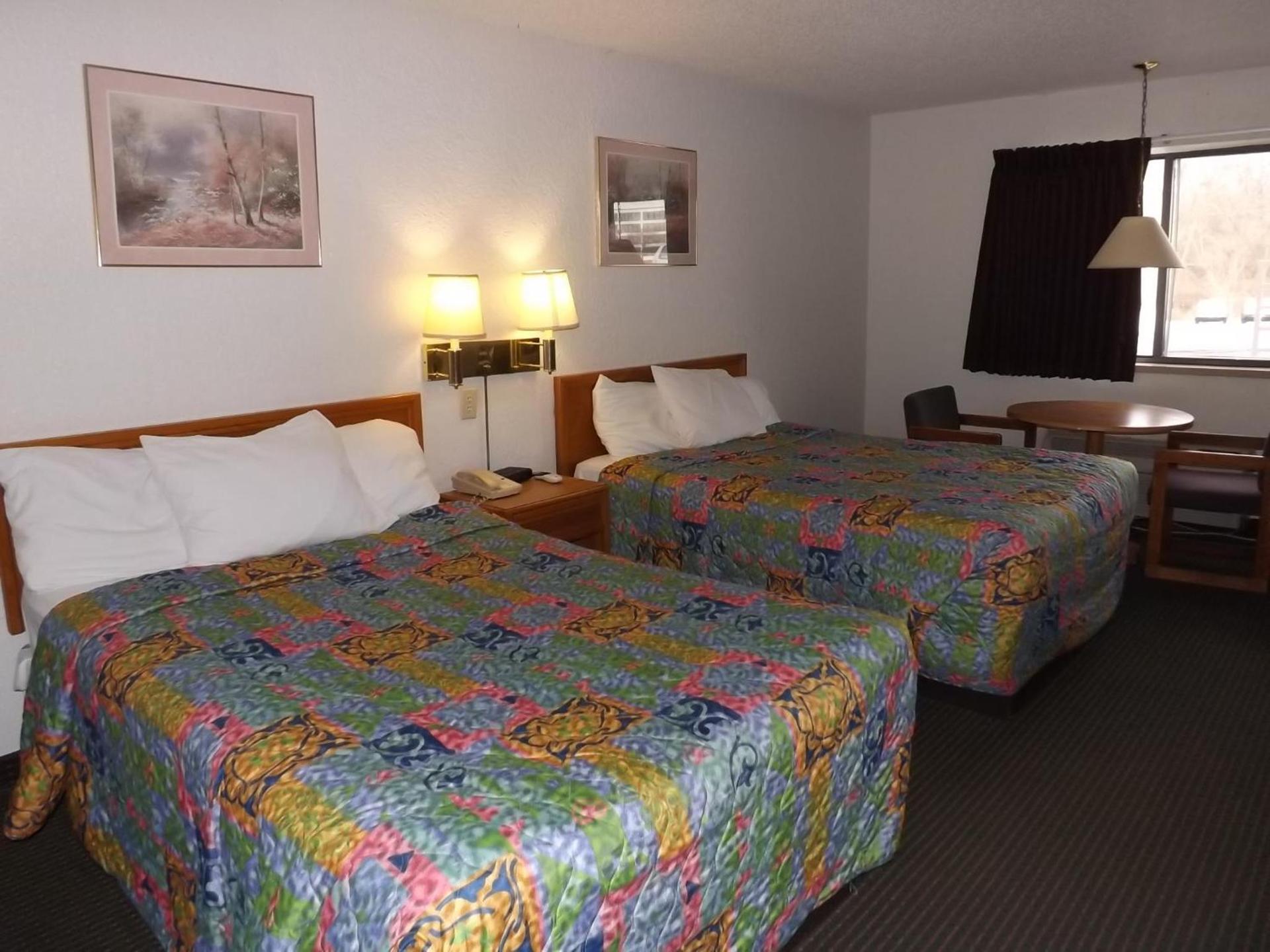 KCI Lodge photo 11