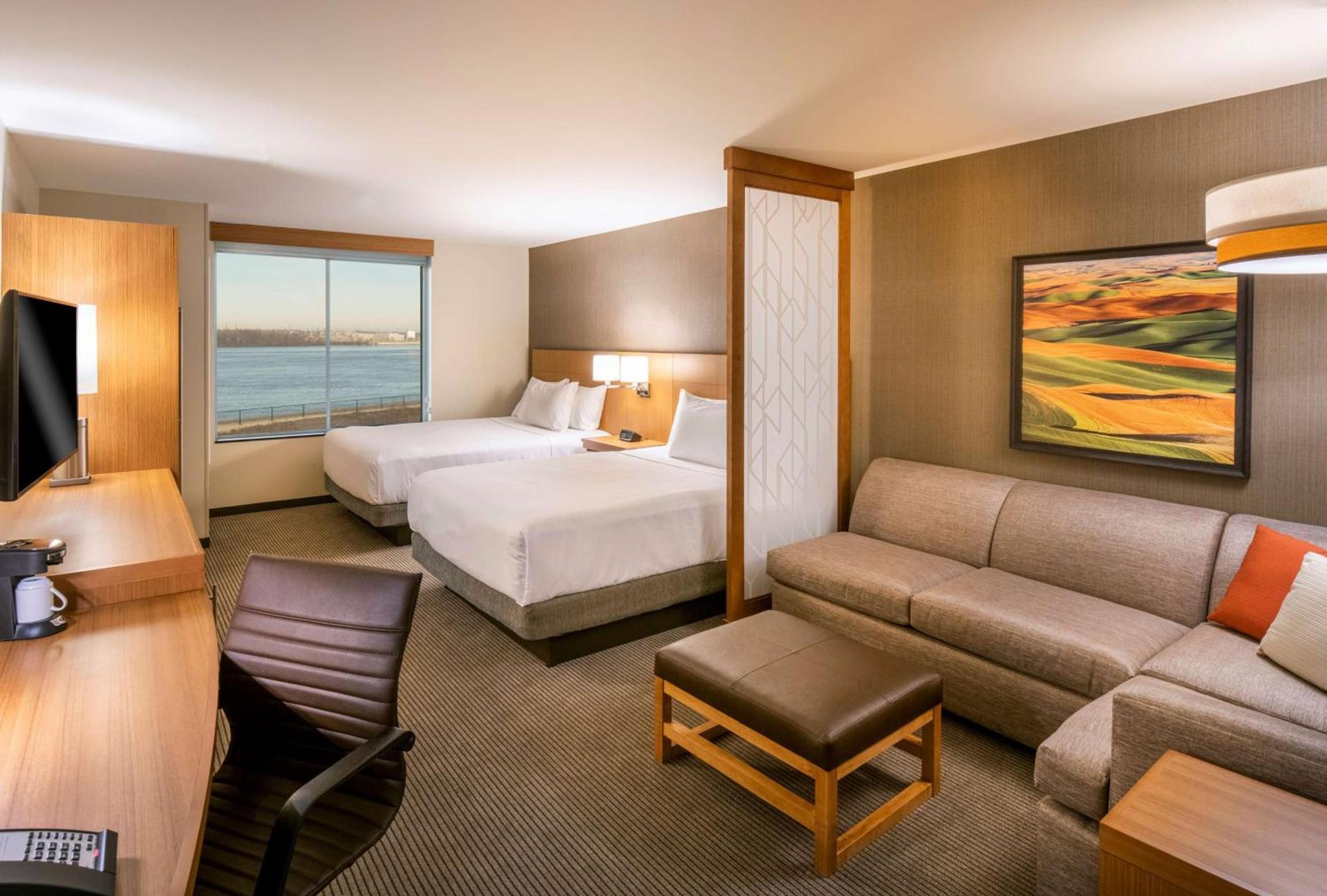 Hyatt Place East Moline/Quad Cities photo 12