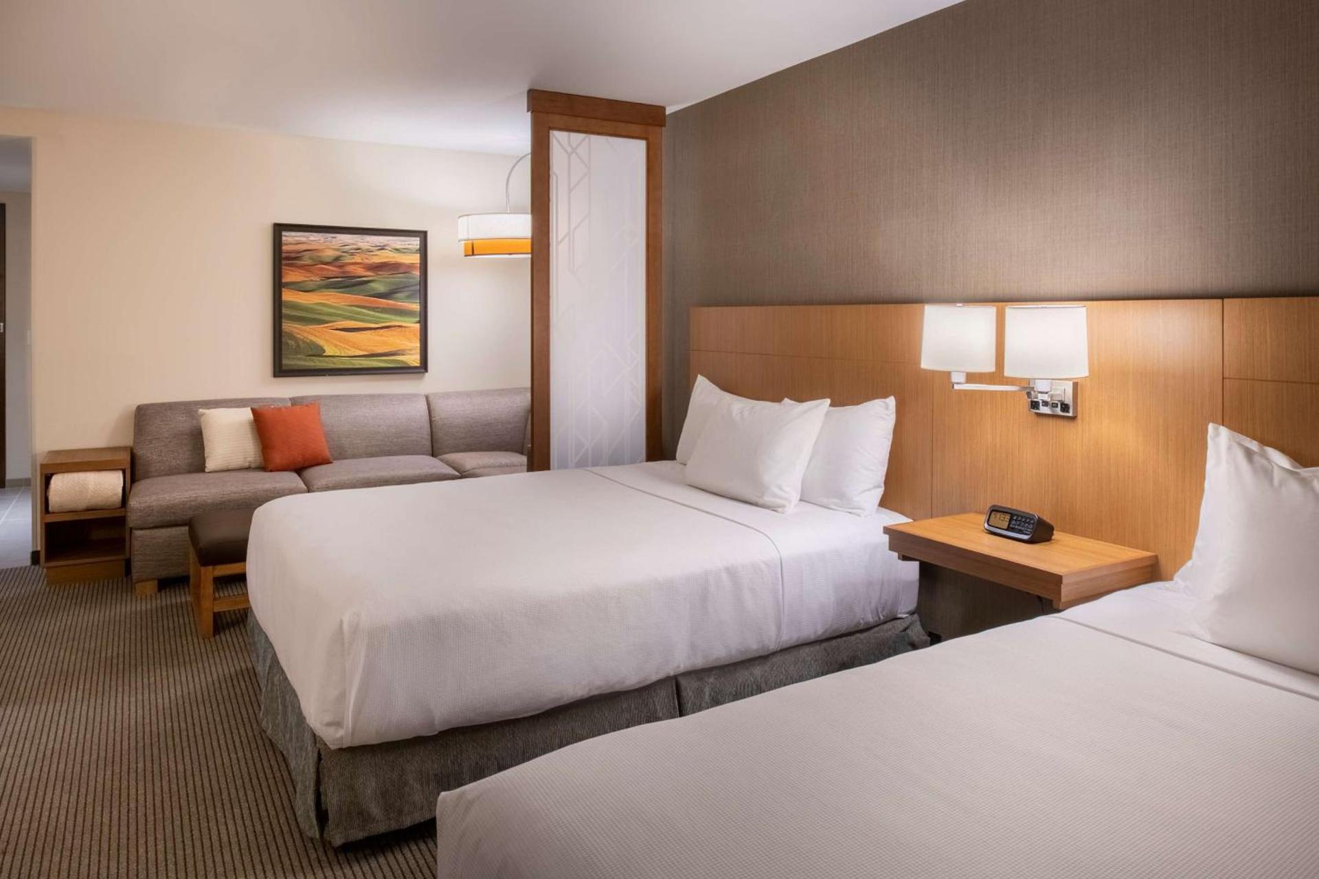 Hyatt Place East Moline/Quad Cities photo 11