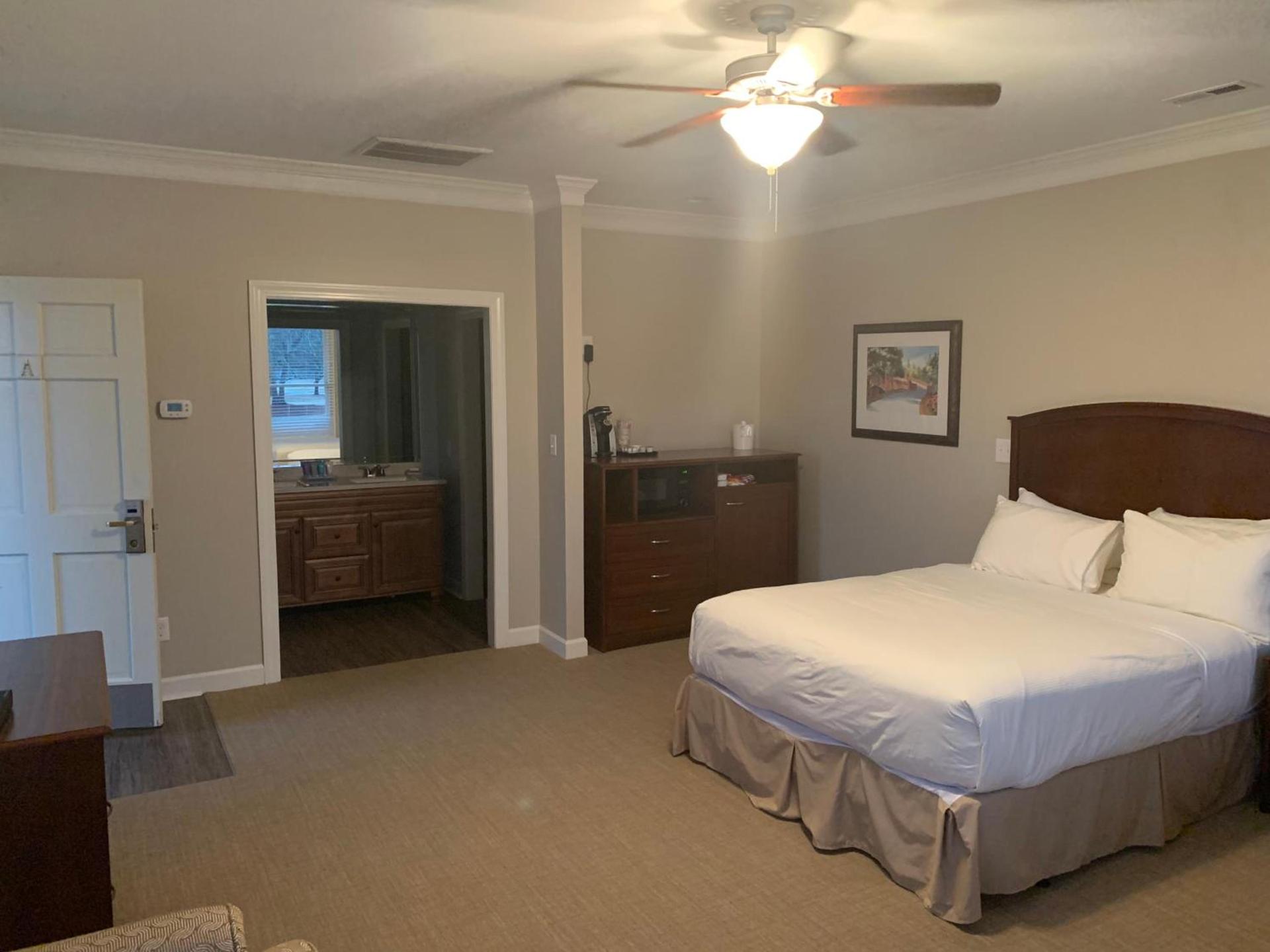Cottages and Suites at River Landing photo 40