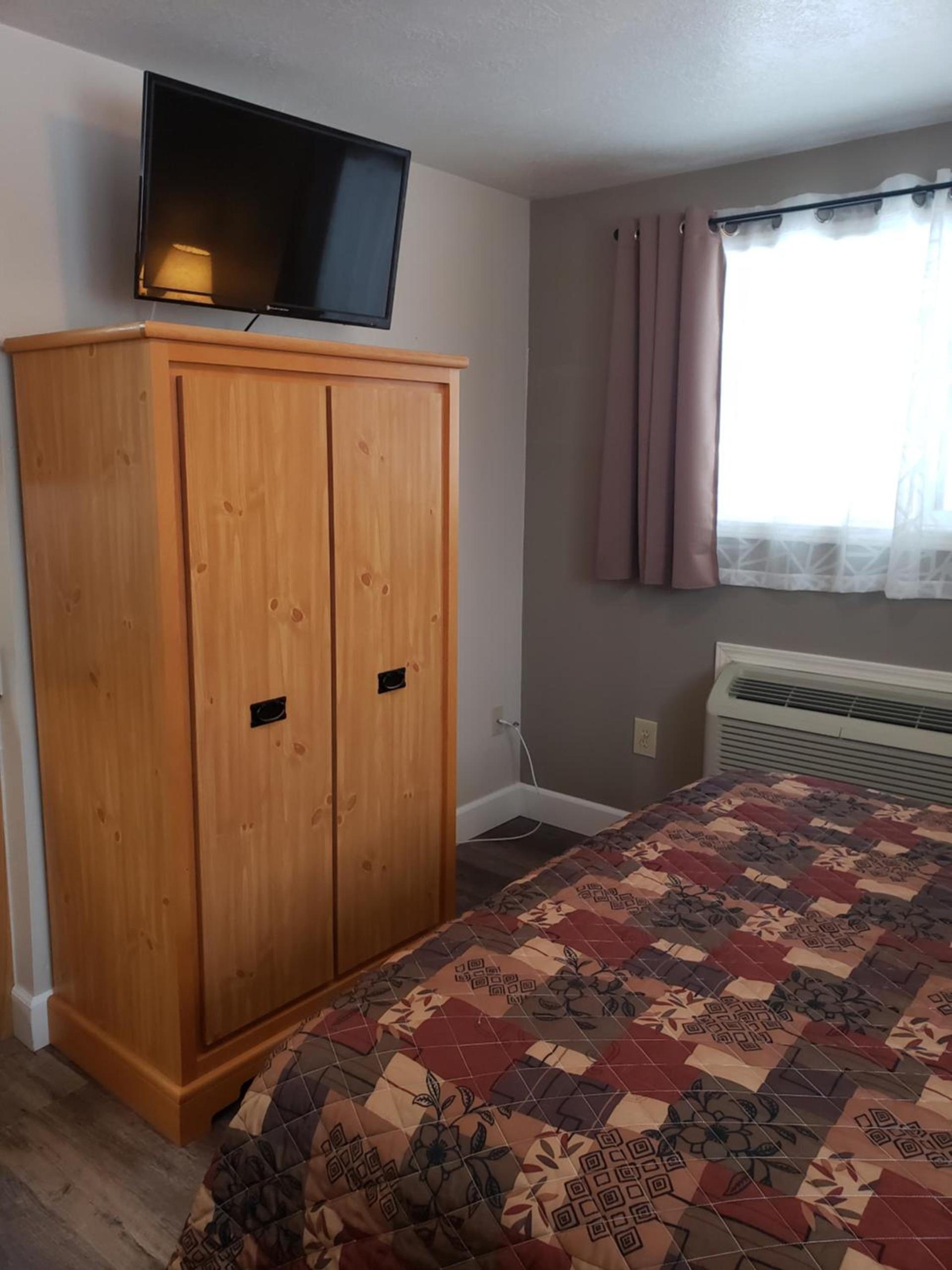 Bridge Street Inn photo 4
