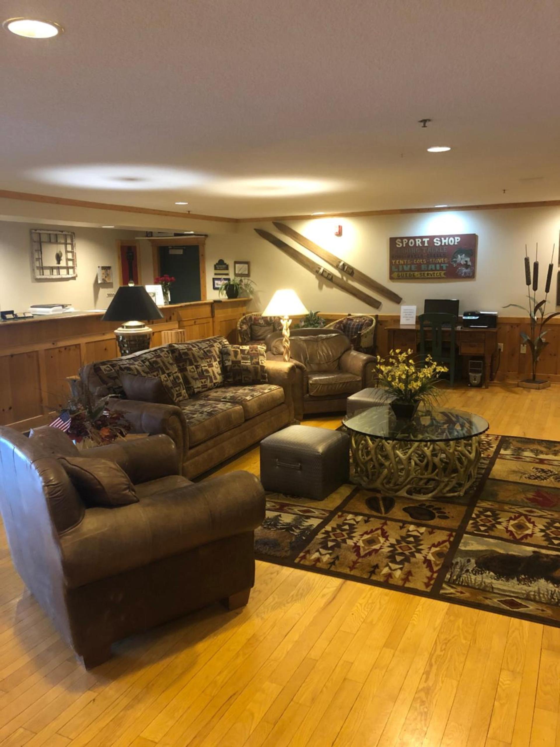 Flat Creek Lodge photo 10