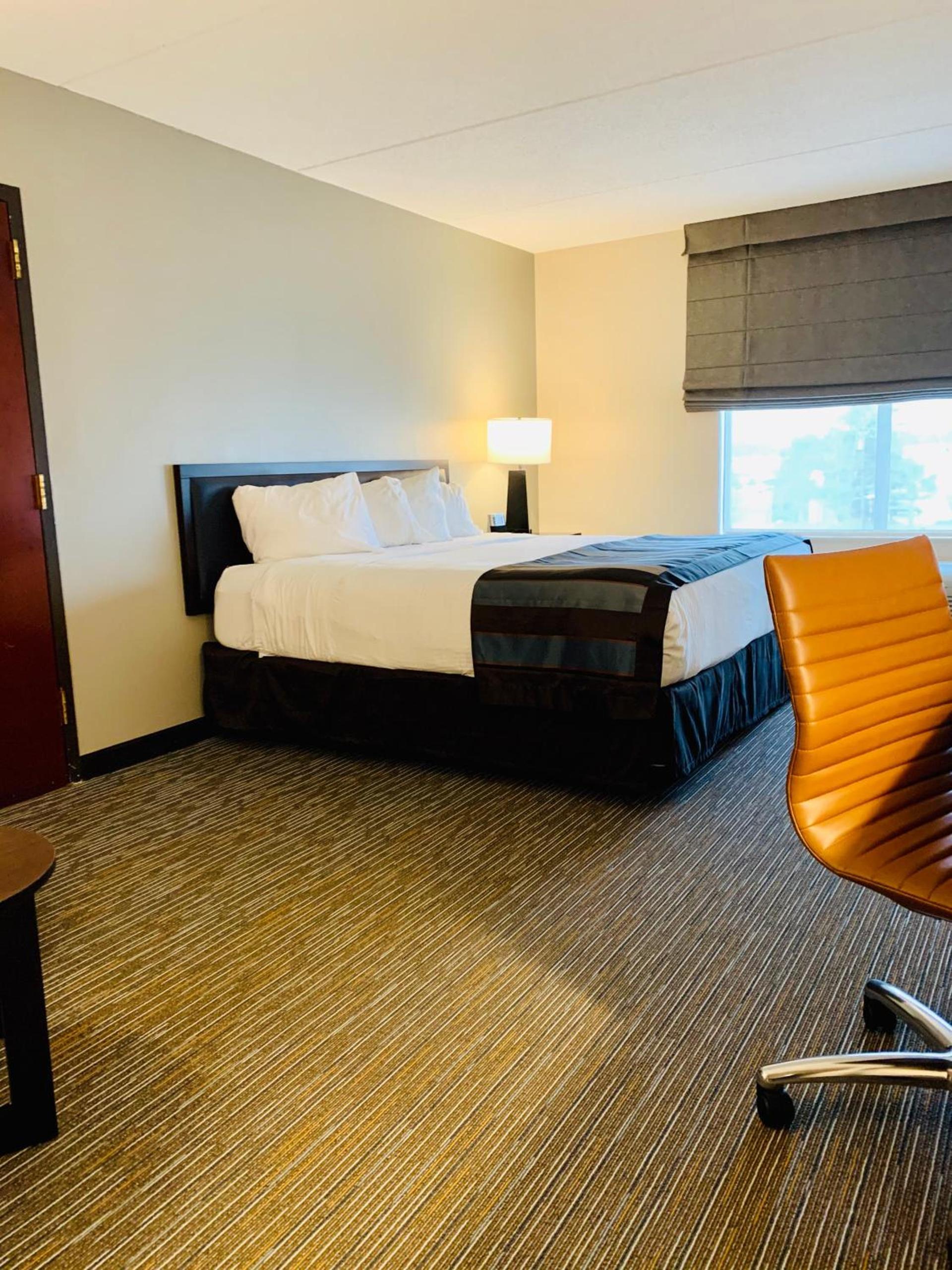 Wingate by Wyndham Wilmington photo 64
