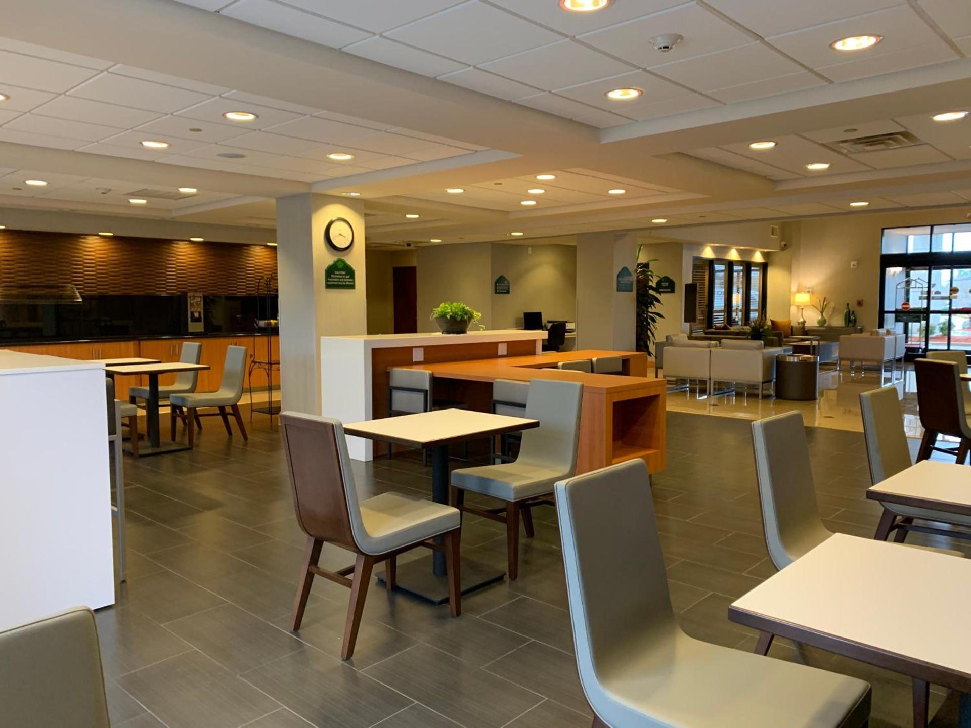 Wingate by Wyndham Wilmington photo 40