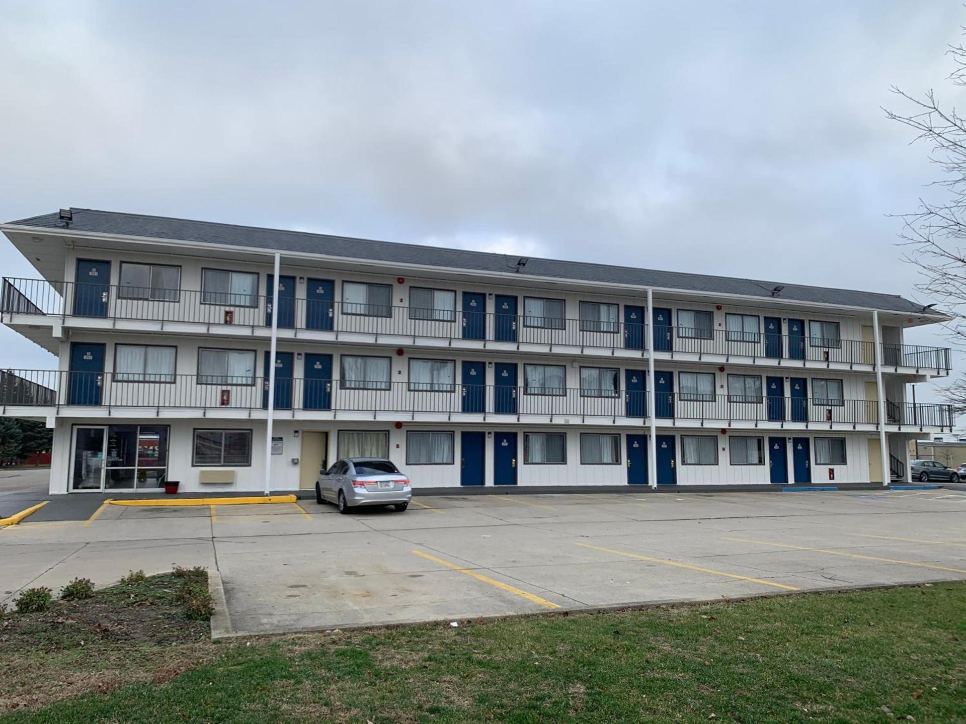 Motel 6-Dayton, OH photo 1