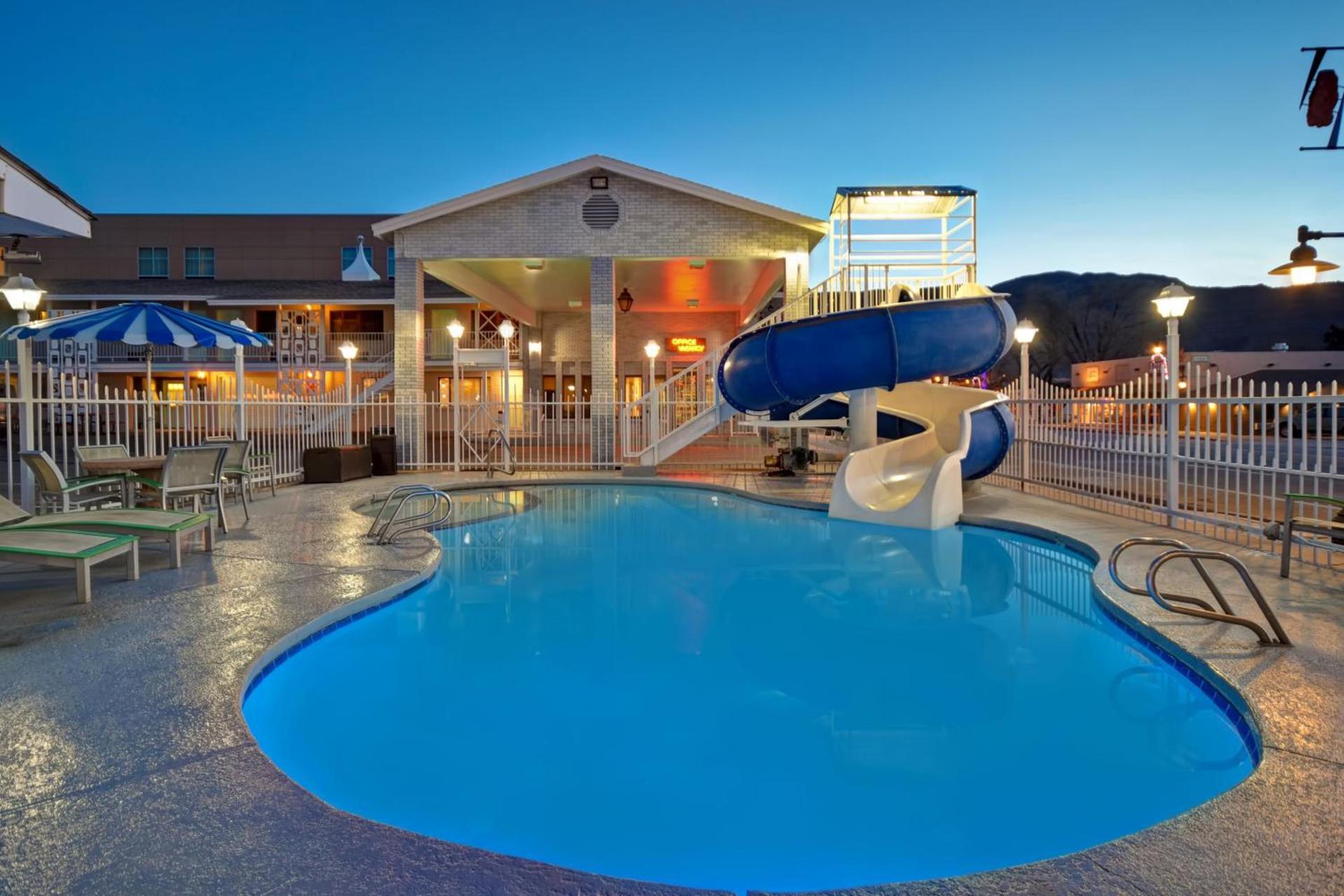 Expedition Lodge Moab Arches National Park photo 26