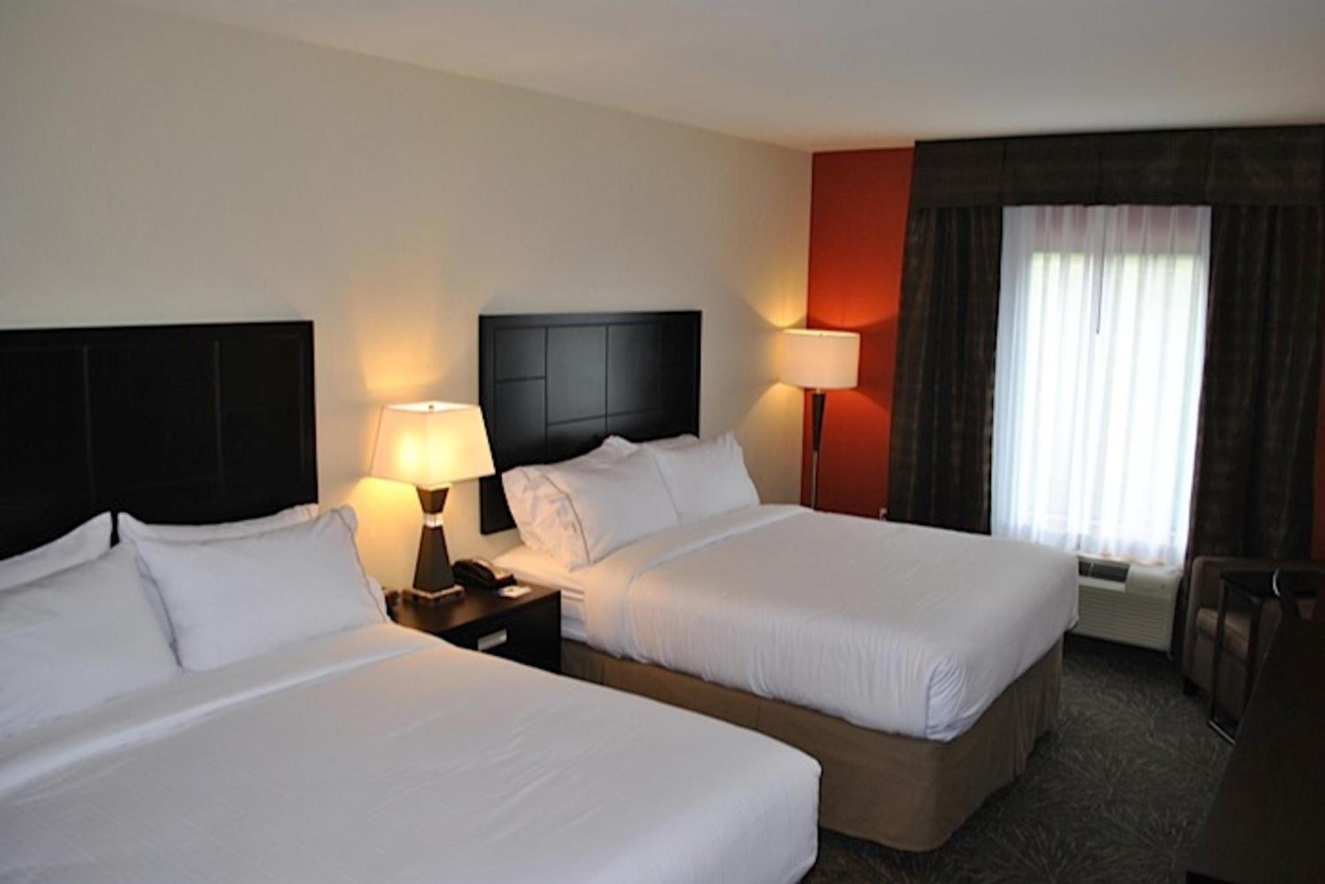 Holiday Inn Express Salem by IHG photo 15