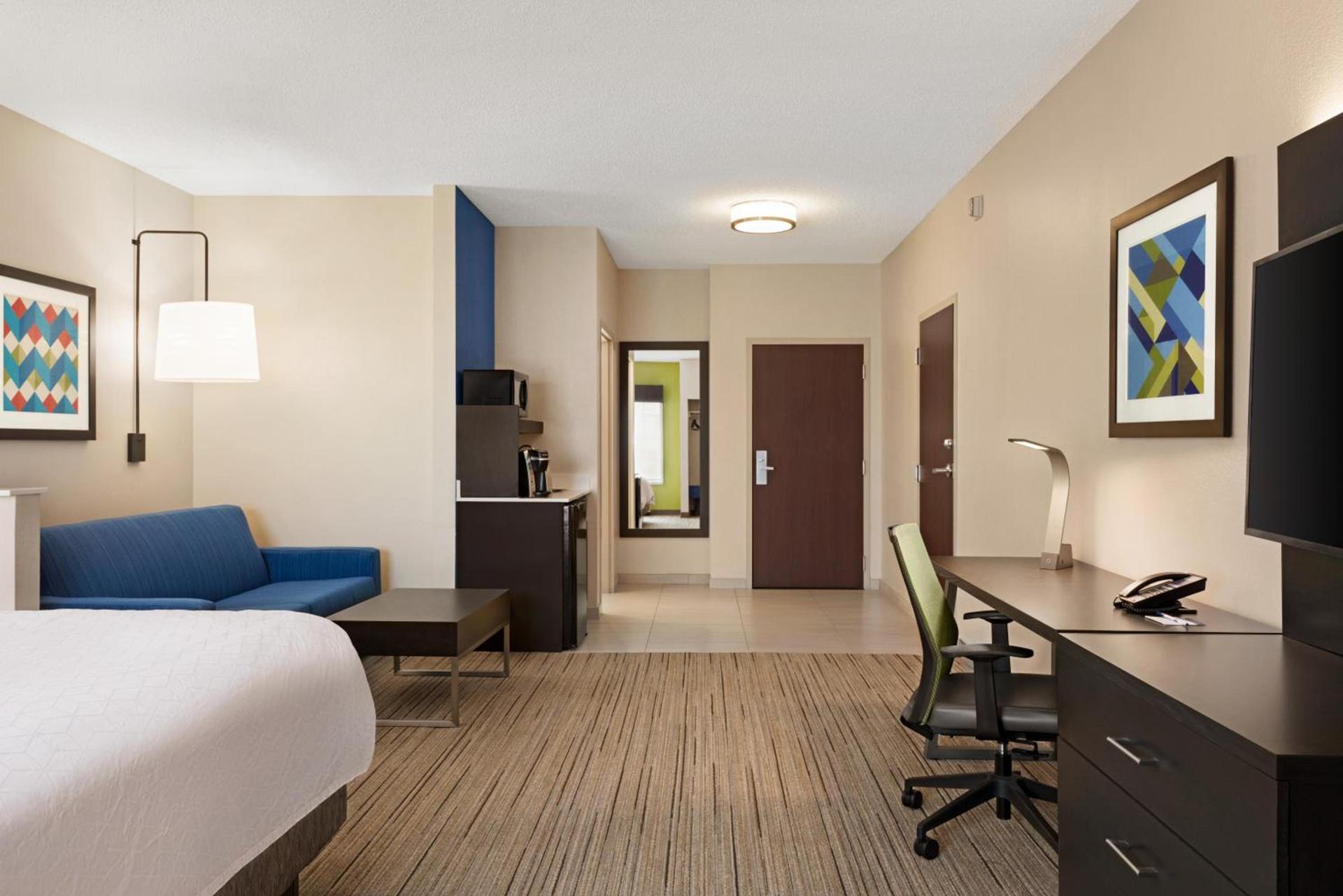 Holiday Inn Express Hotel & Suites McAlester by IHG photo 24