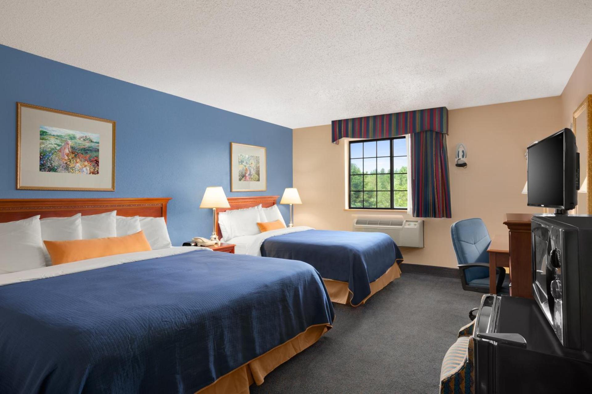 Days Inn by Wyndham Keene NH photo 14