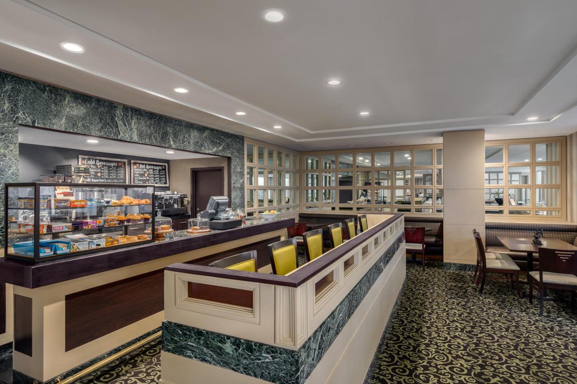 DoubleTree by Hilton New York-LaGuardia photo 29