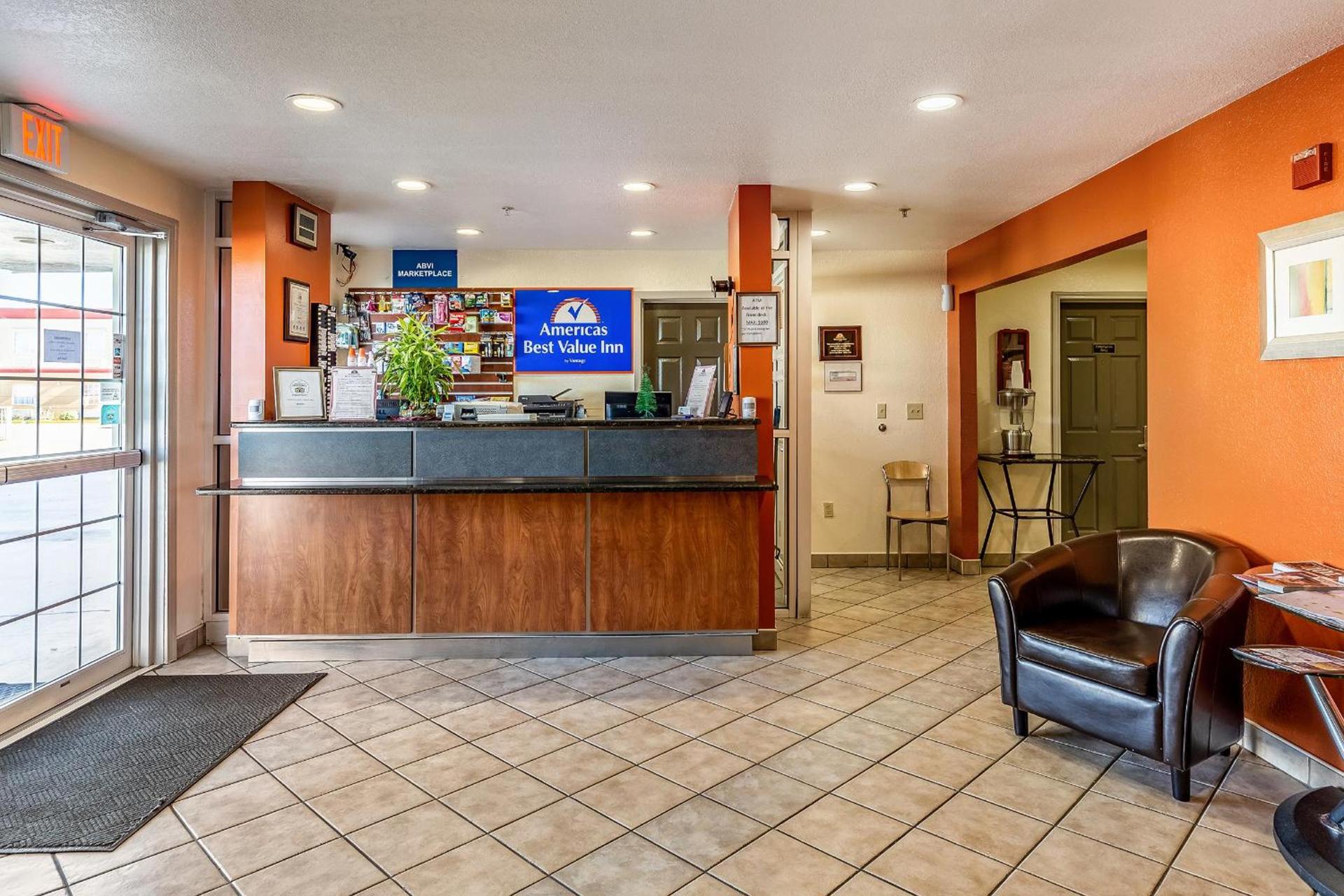 Rodeway Inn photo 30