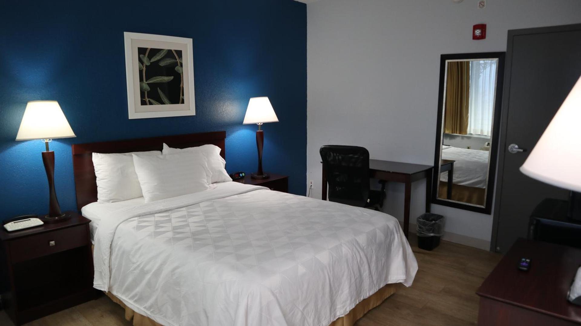 Waterfront Inn PHL Airport photo 4