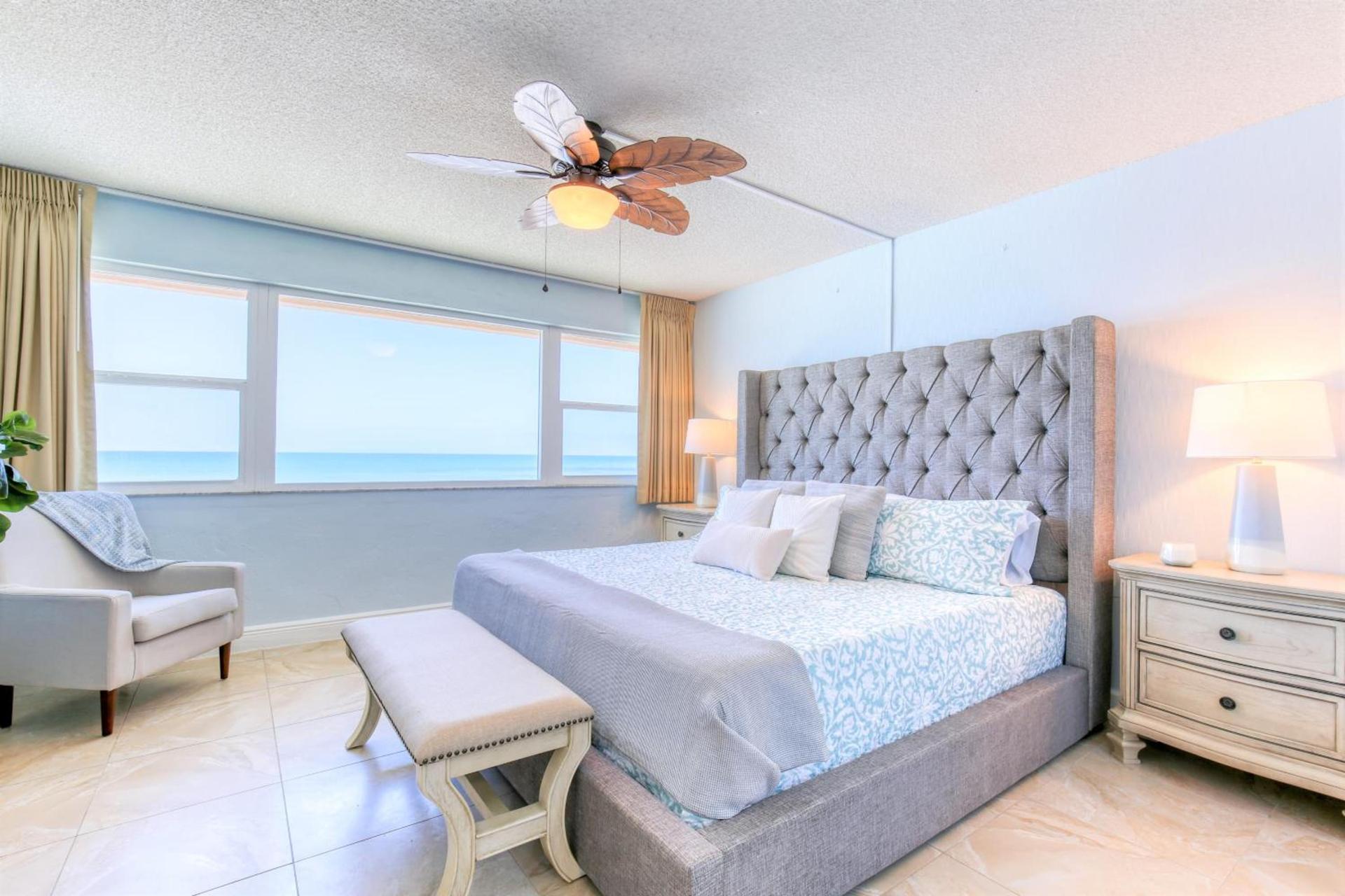 Paradise Beach Club - Oceanfront and Penthouse photo 47