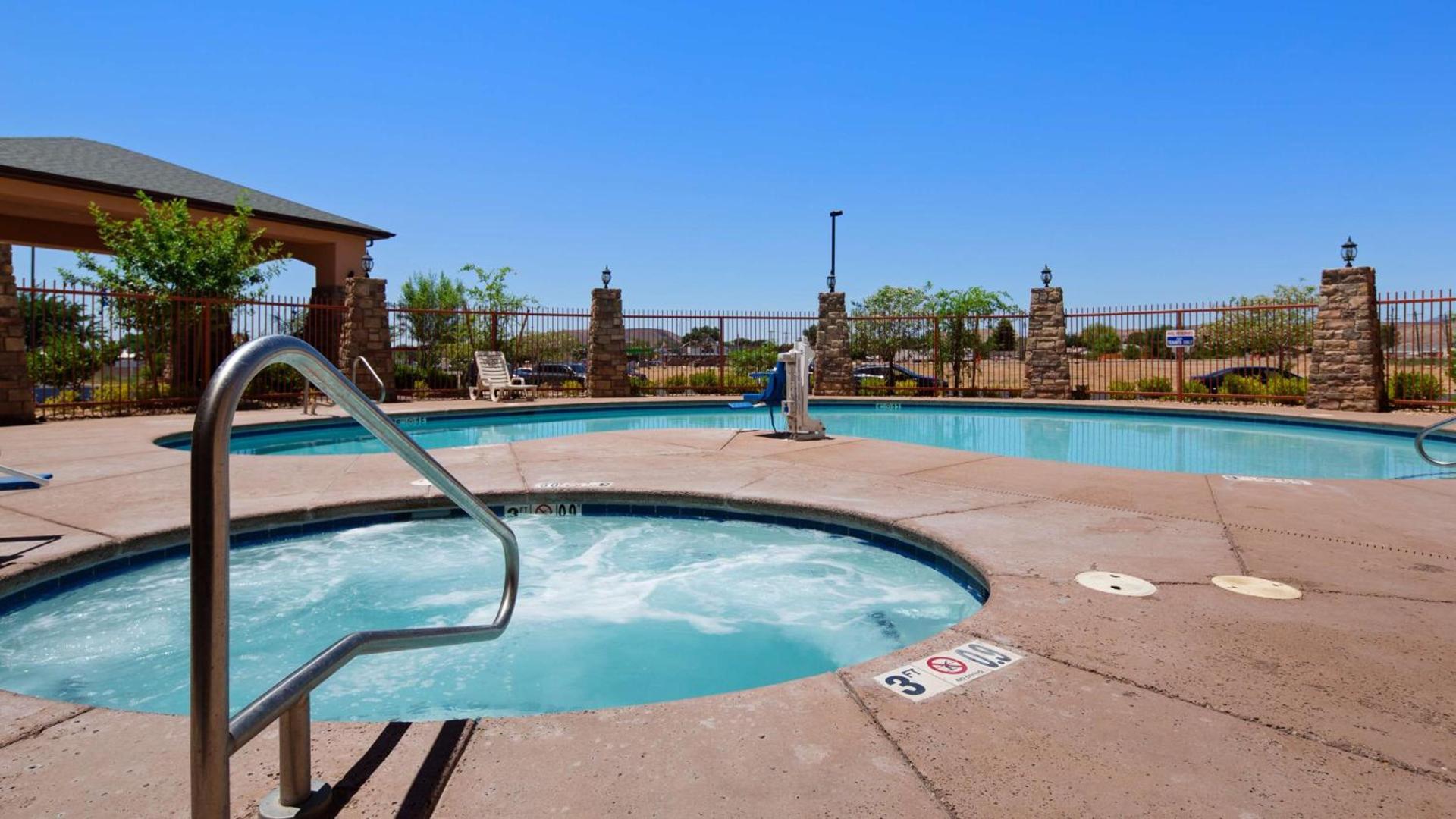 Best Western Plus Zion West photo 8