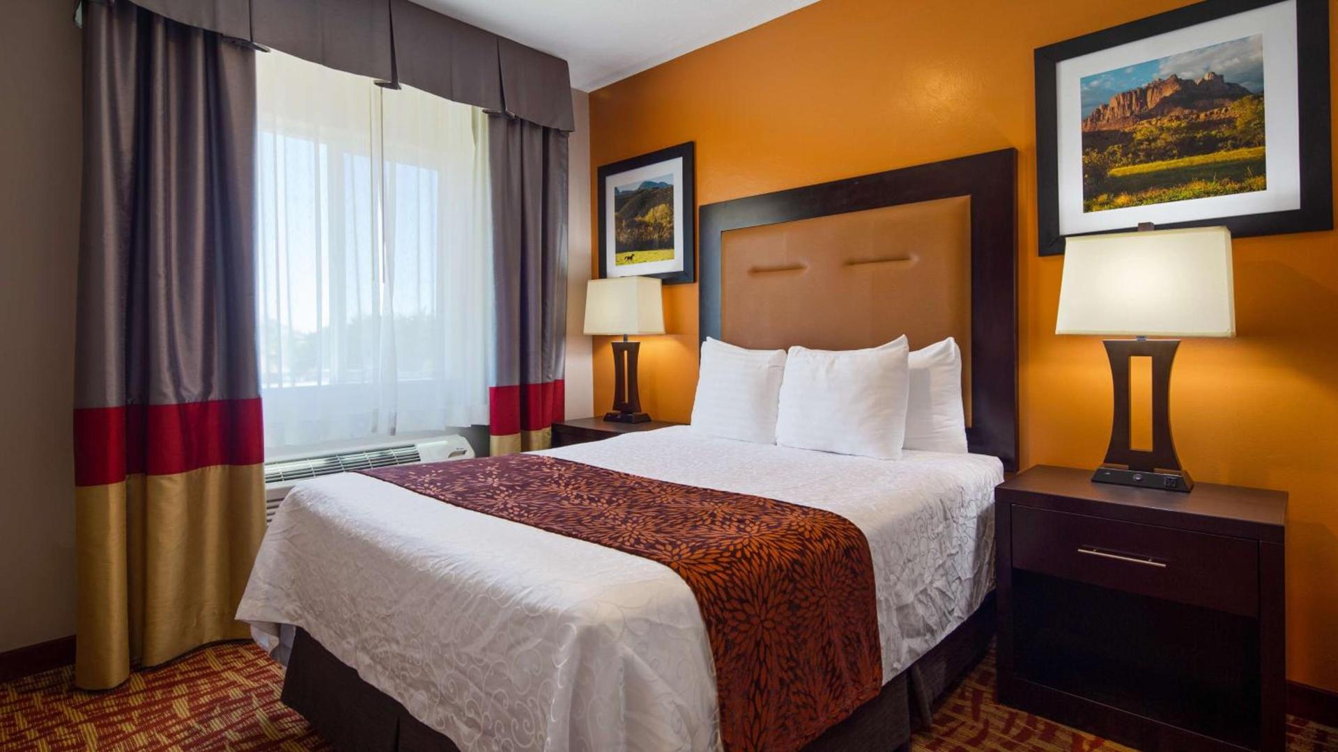 Best Western Plus Zion West photo 11