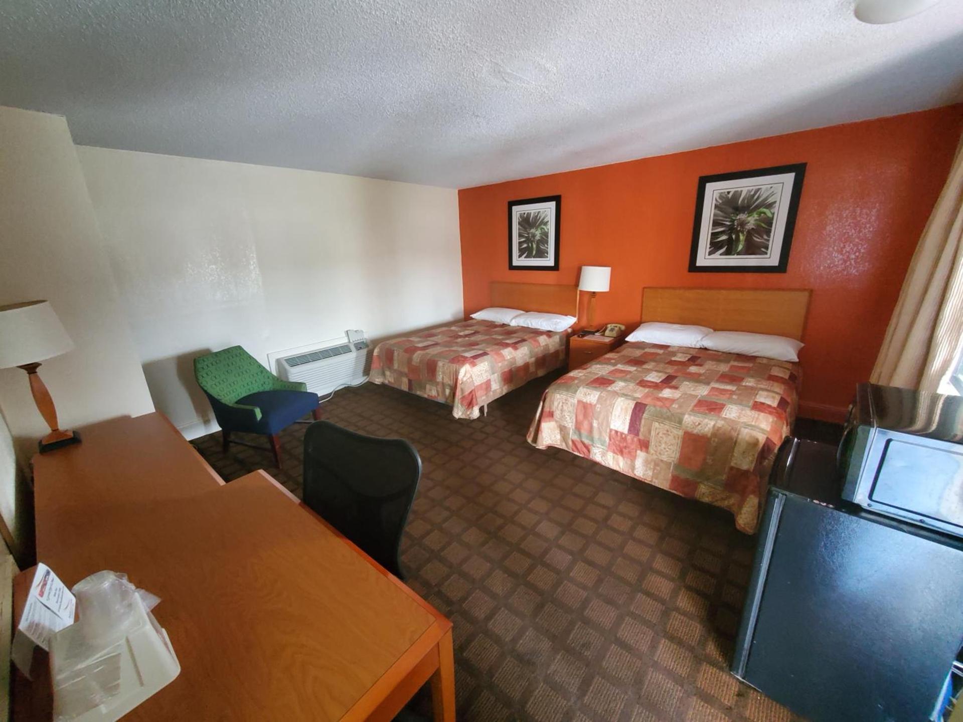 Relax Inn photo 7