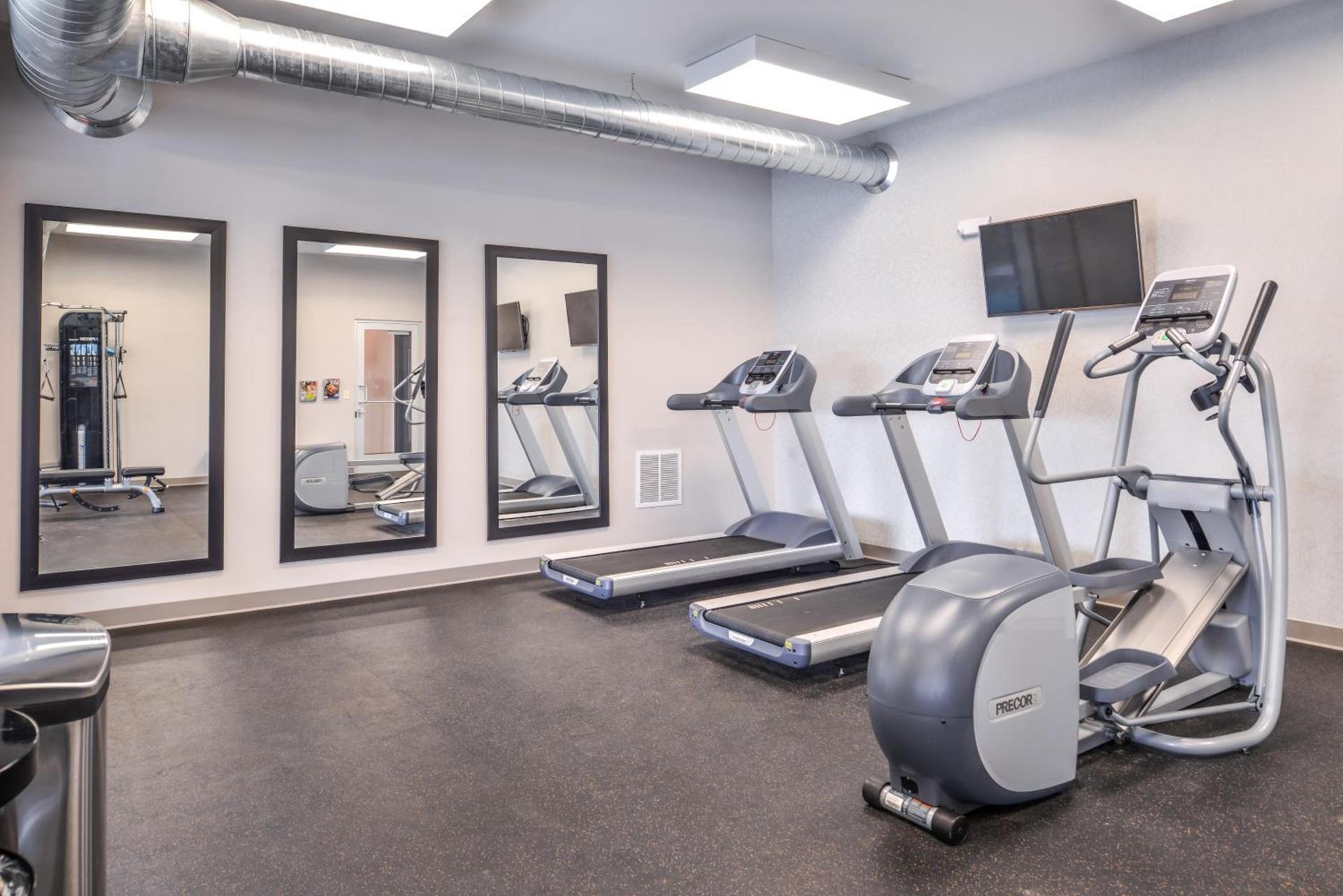 Country Inn & Suites by Radisson, Ft Atkinson, WI photo 28