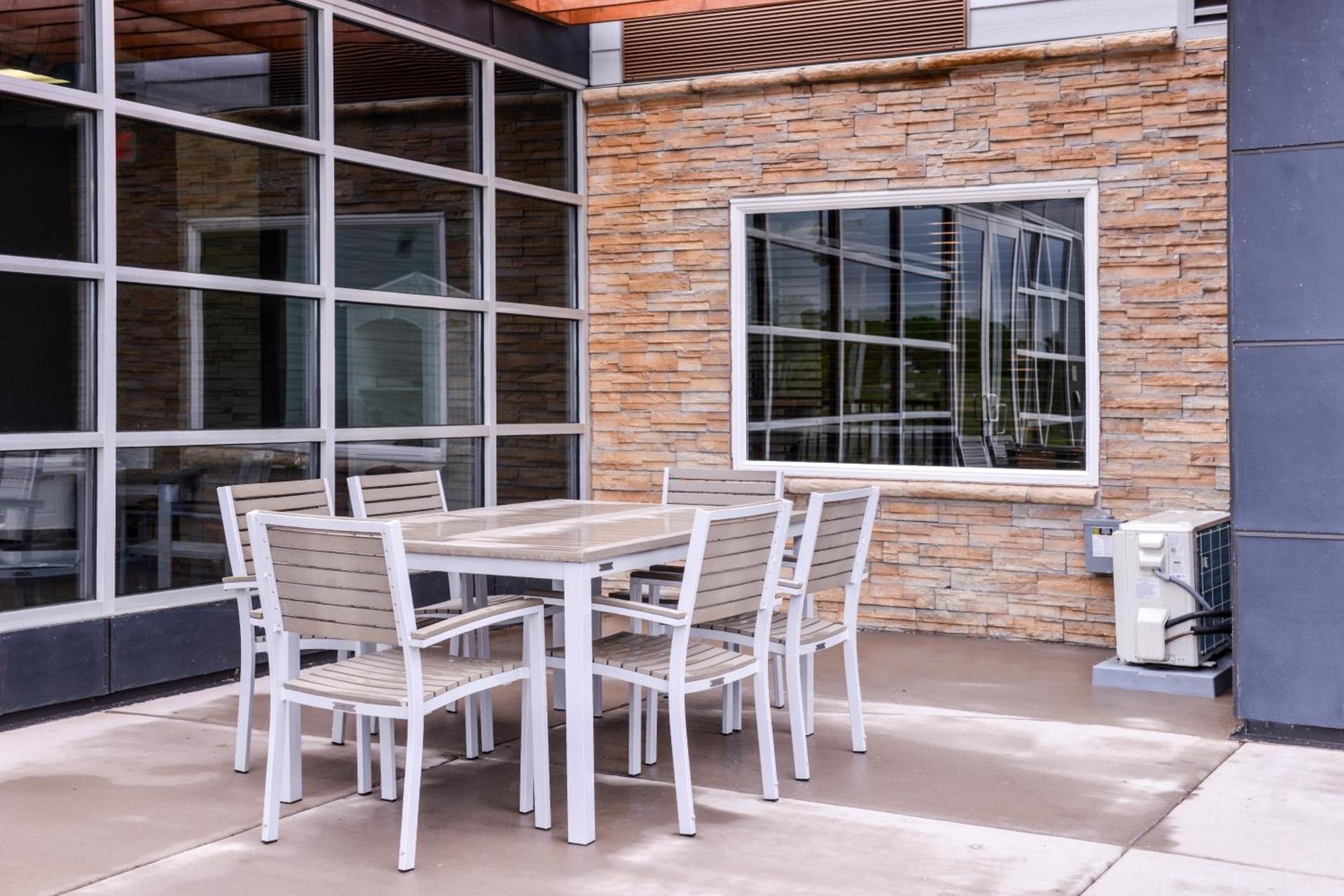 Country Inn & Suites by Radisson, Ft Atkinson, WI photo 33