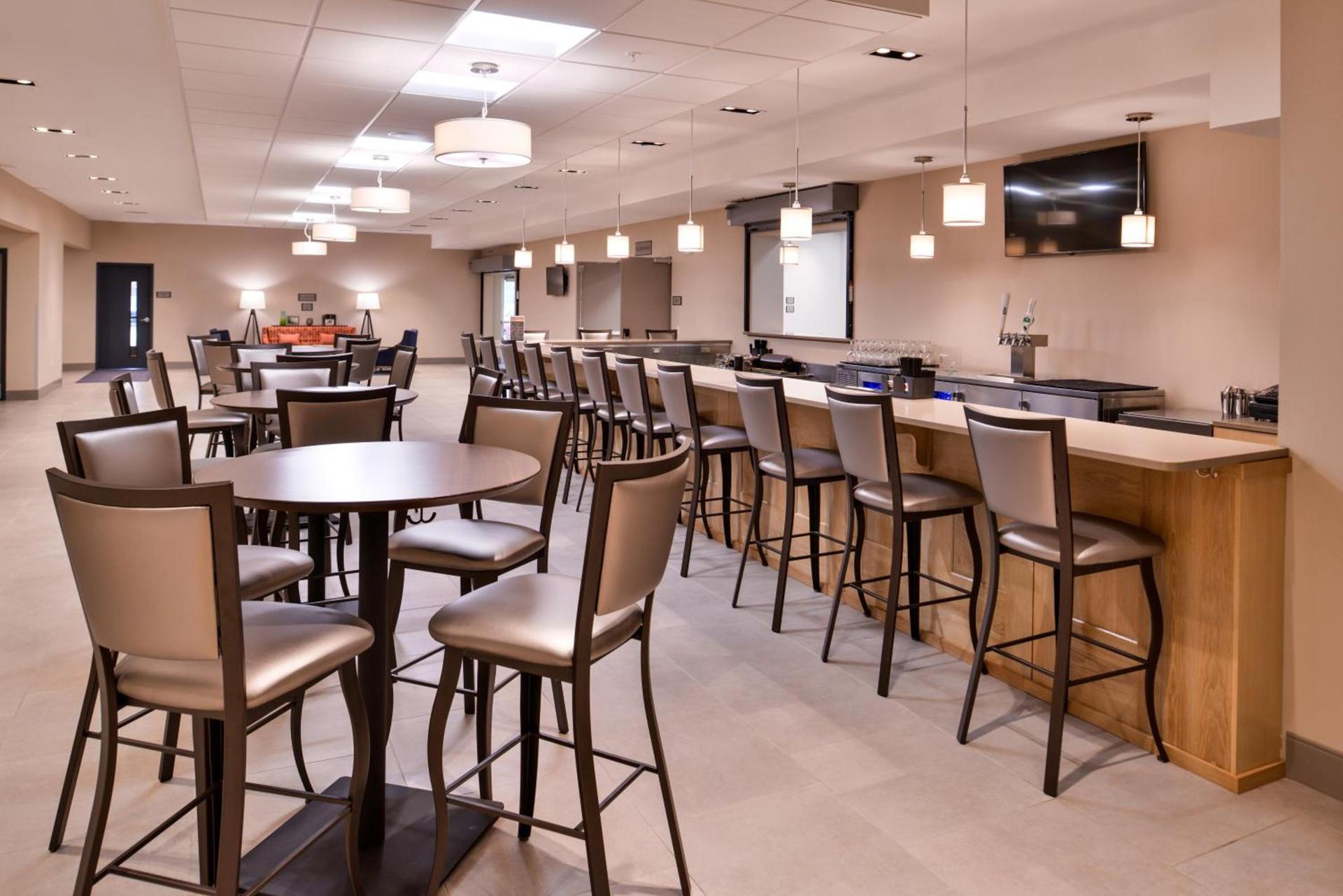 Country Inn & Suites by Radisson, Ft Atkinson, WI photo 65