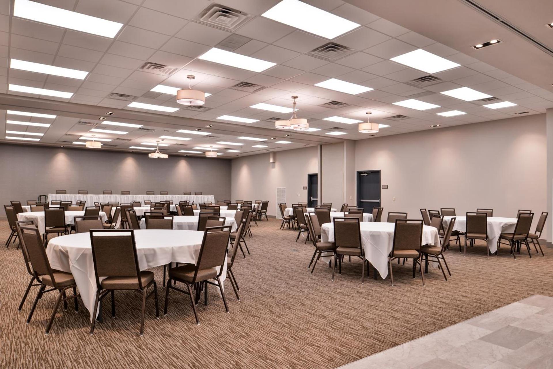 Country Inn & Suites by Radisson, Ft Atkinson, WI photo 61