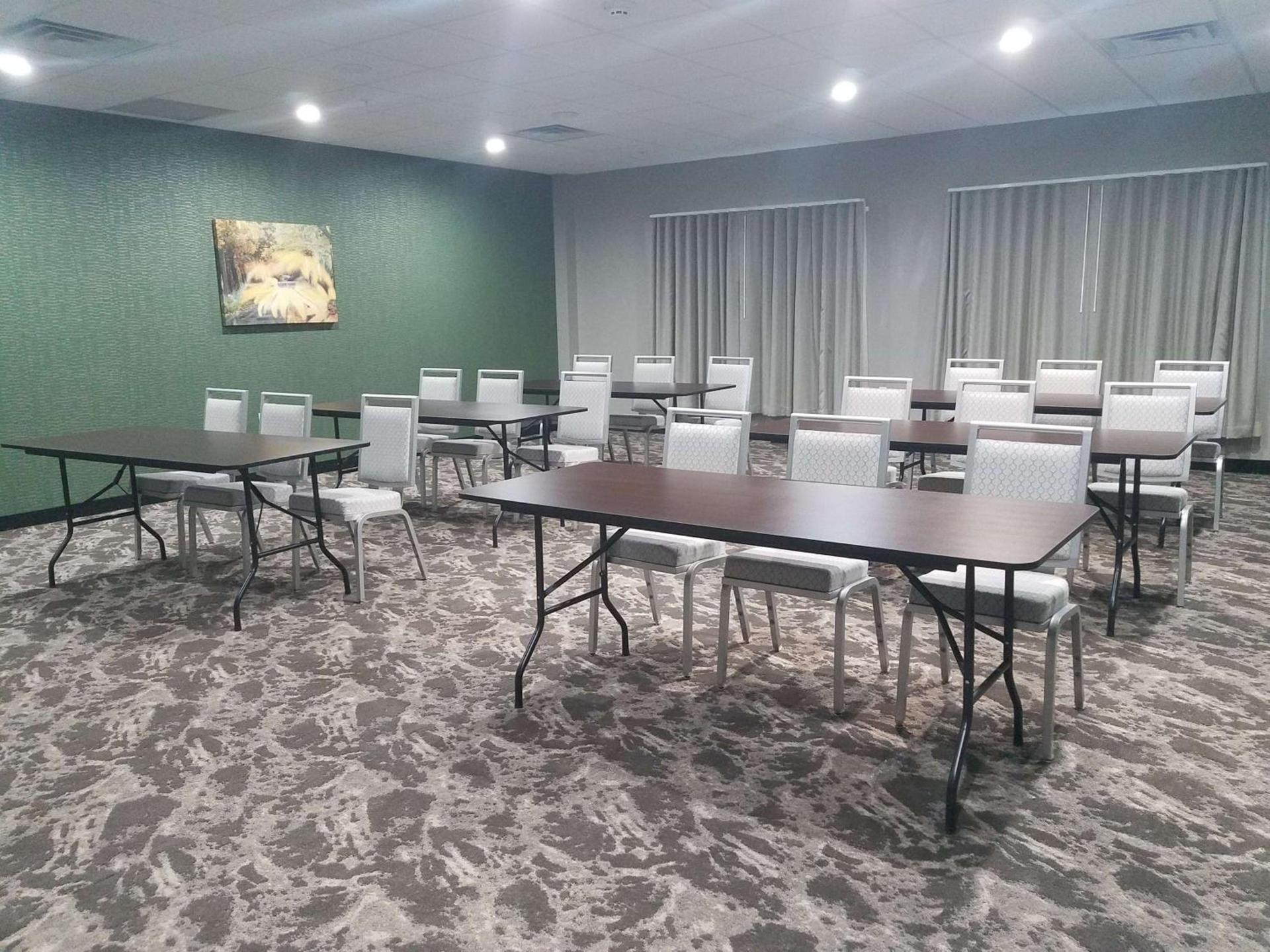Best Western Plus Wayland Hotel photo 22