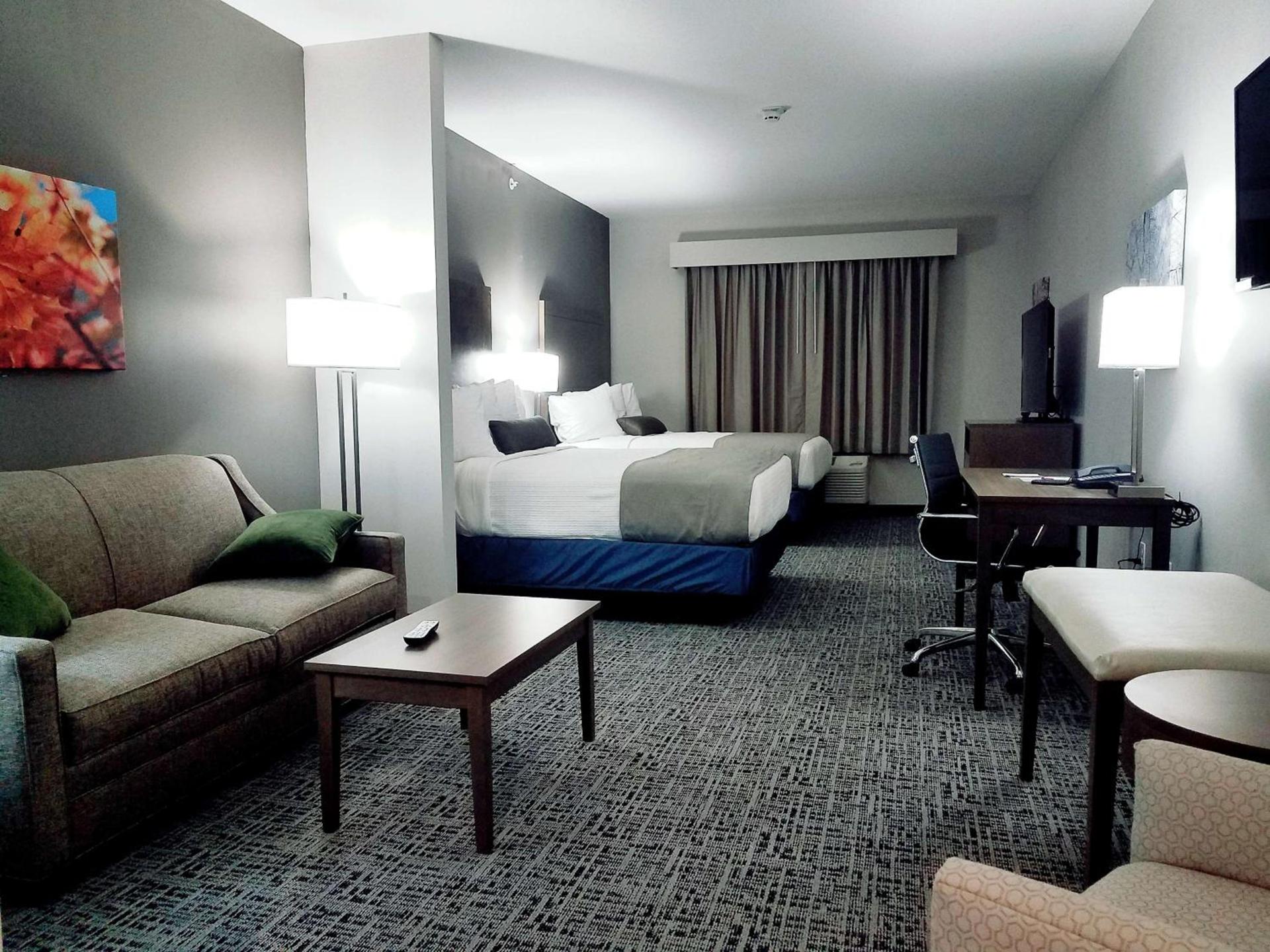 Best Western Plus Wayland Hotel photo 15