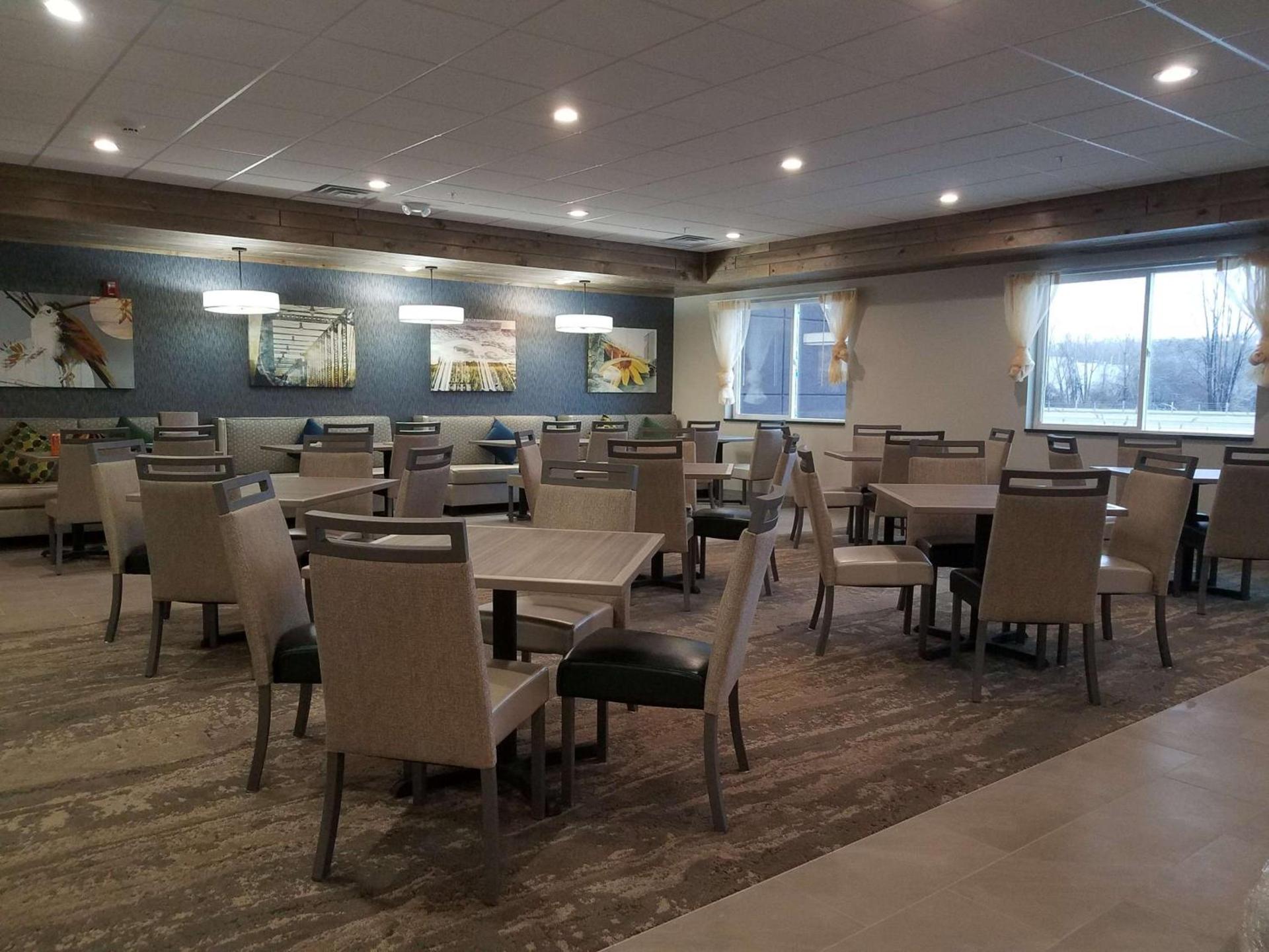 Best Western Plus Wayland Hotel photo 13