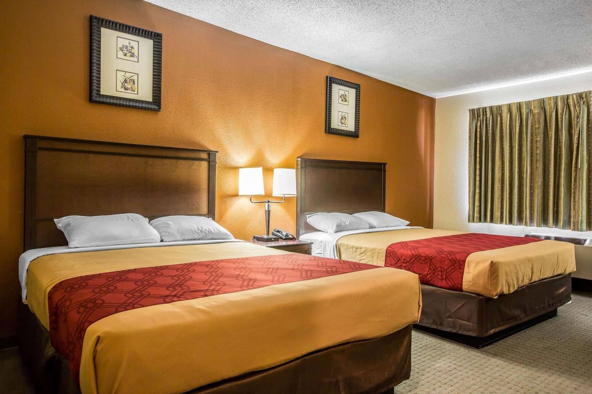 Baymont by Wyndham Ontario photo 11