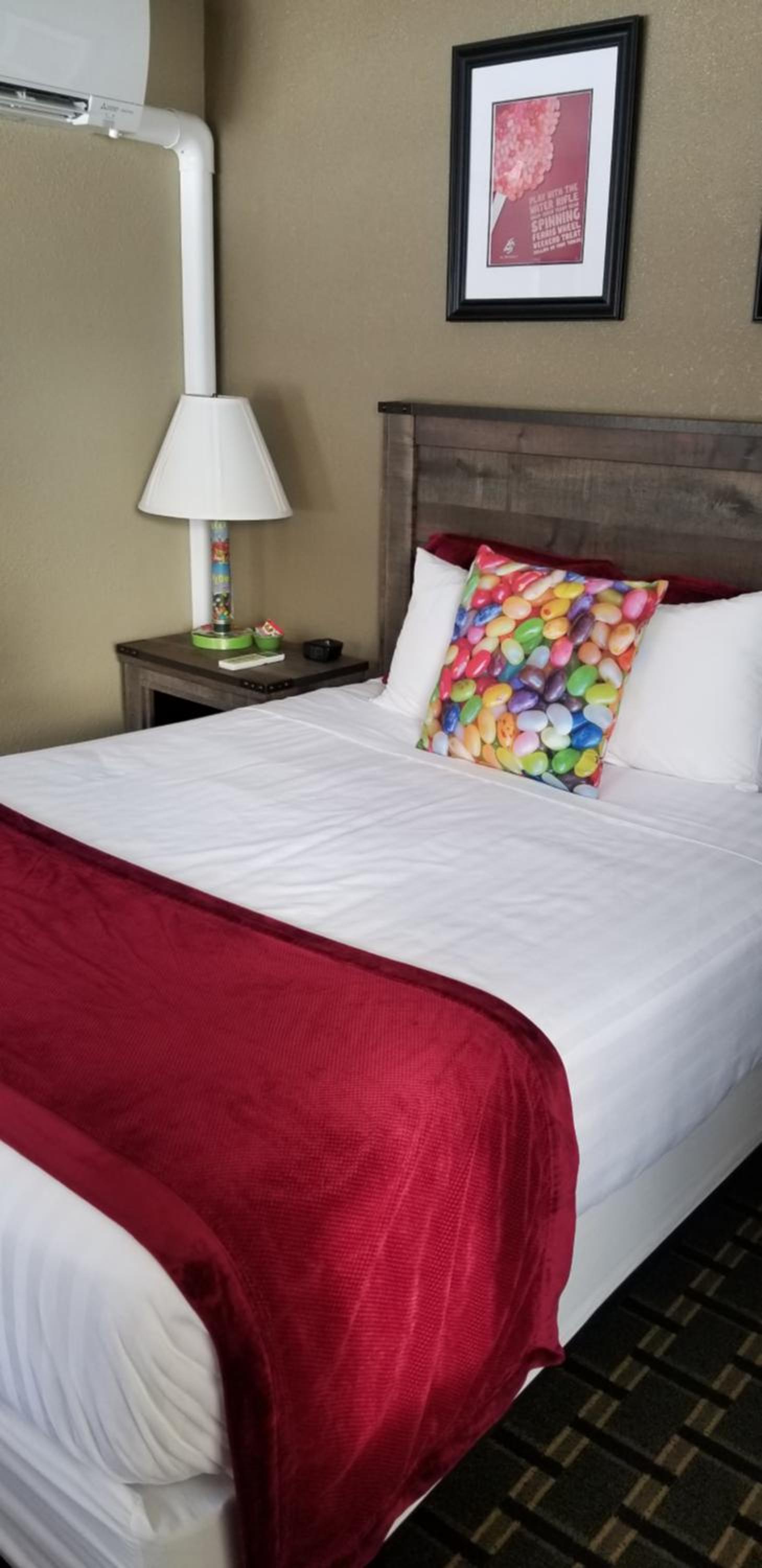 Middlebury Sweets Motel photo 21
