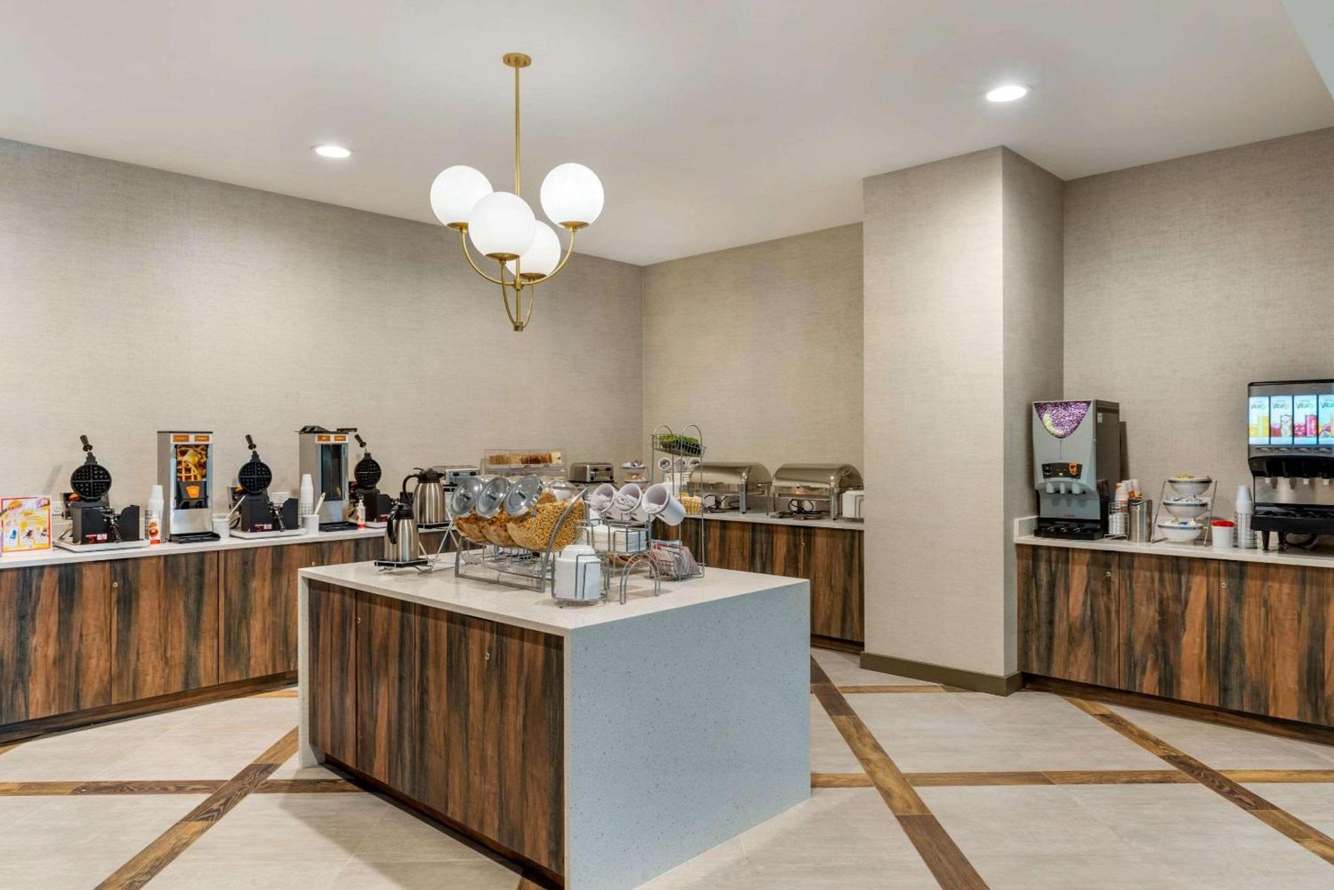 Comfort Inn & Suites Miami International Airport photo 33
