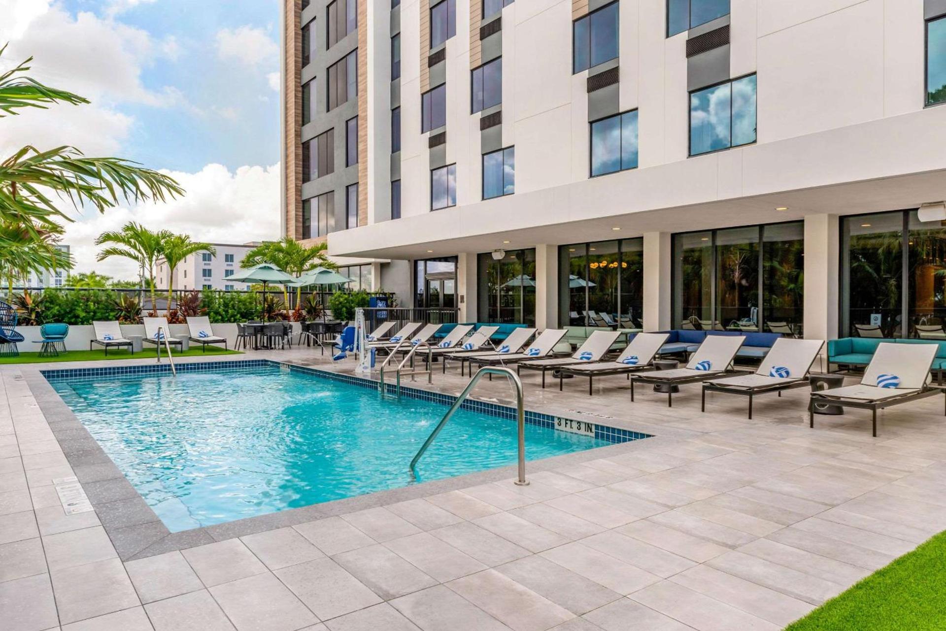 Comfort Inn & Suites Miami International Airport photo 28
