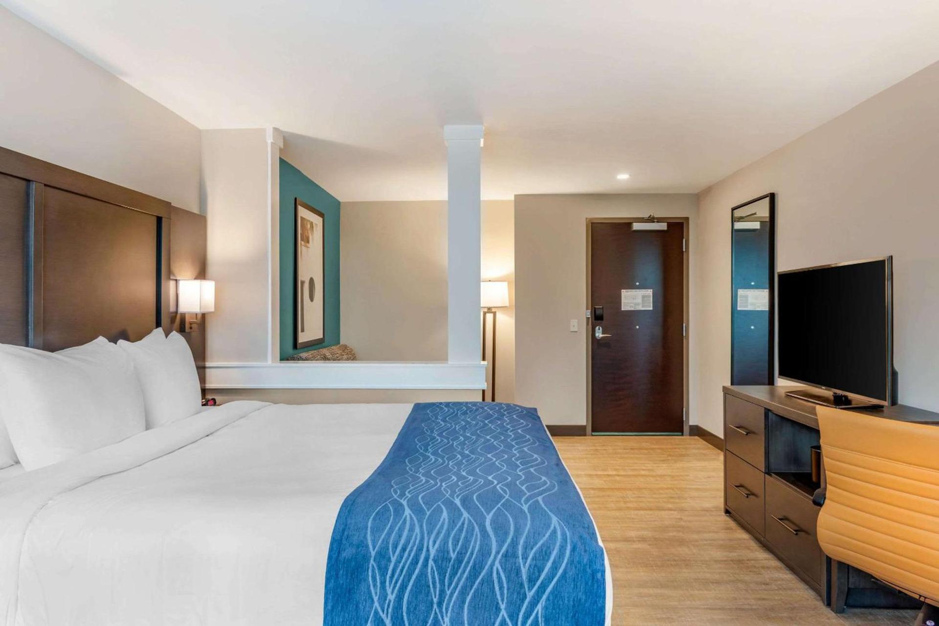 Comfort Inn & Suites Miami International Airport photo 26