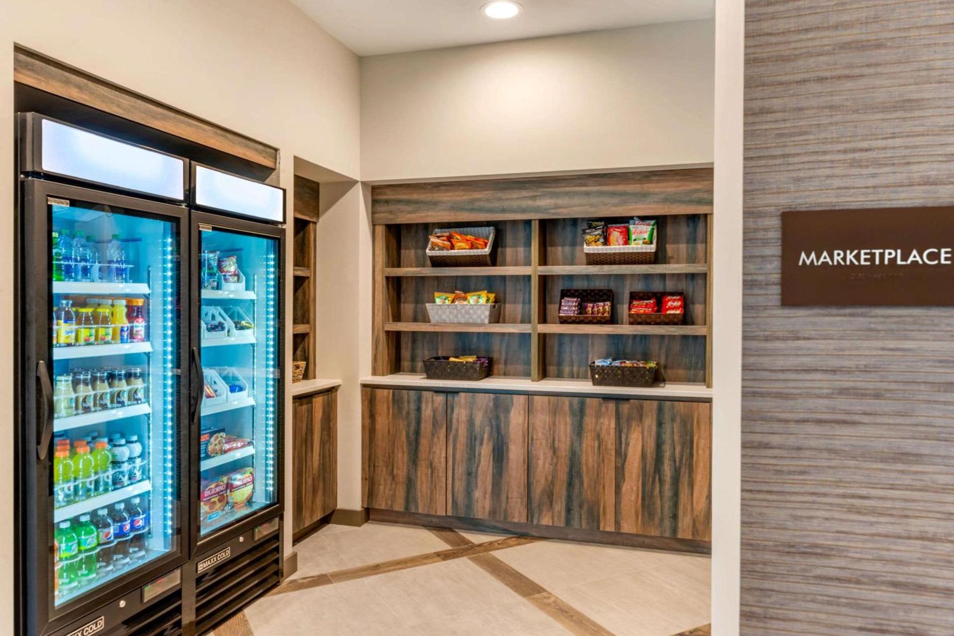 Comfort Inn & Suites Miami International Airport photo 37