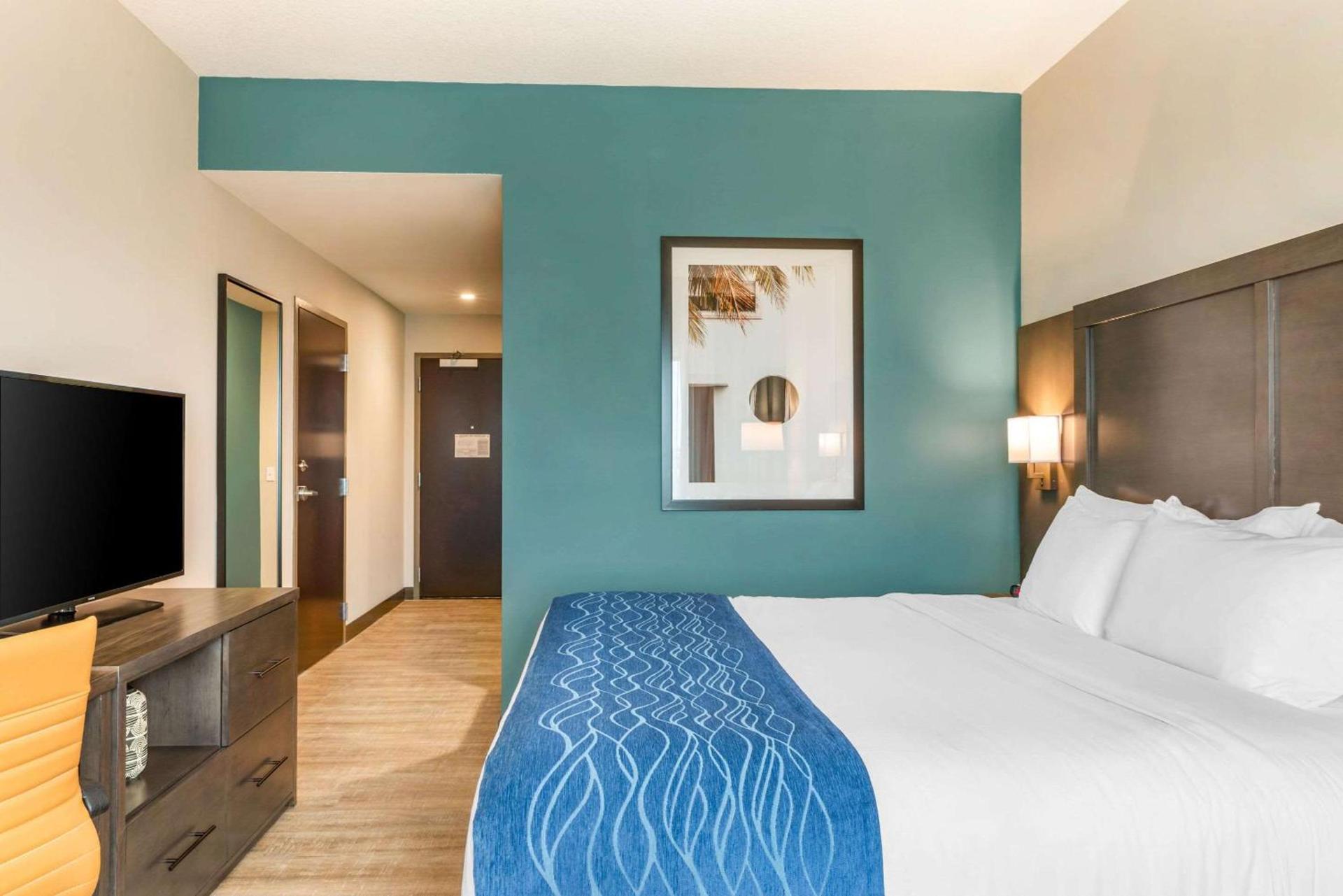 Comfort Inn & Suites Miami International Airport photo 7
