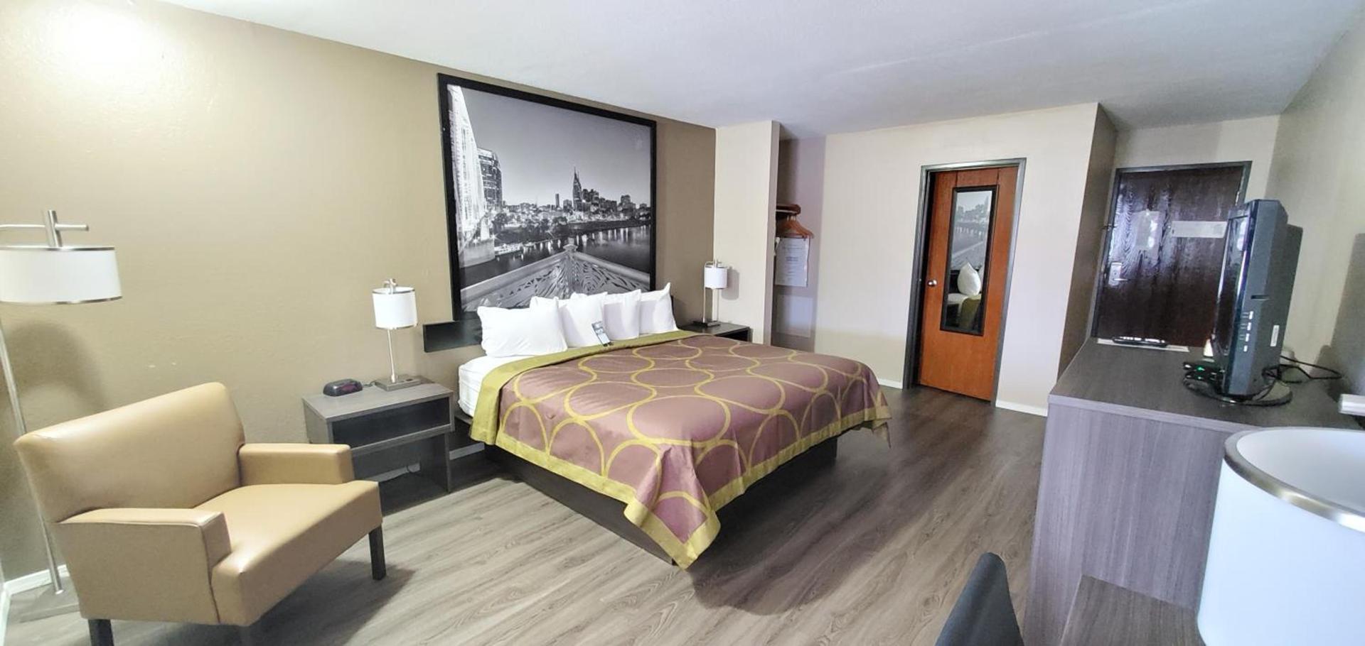 Super 8 by Wyndham Paris photo 37