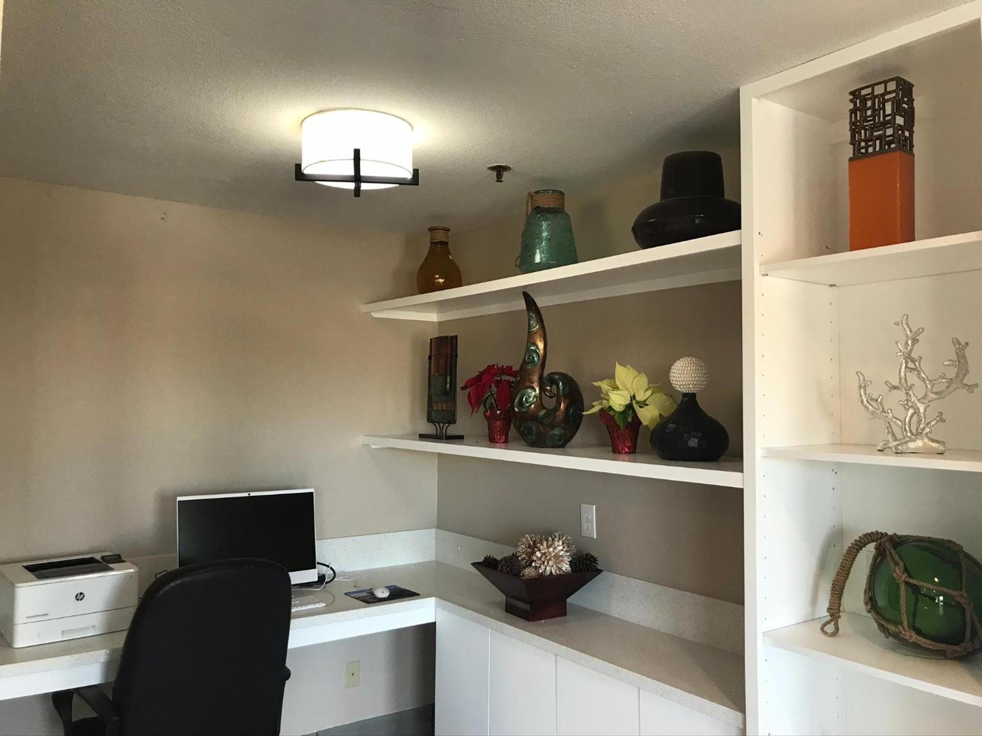 Country Inn & Suites by Radisson, Monterey Beachfront-Marina, CA photo 10