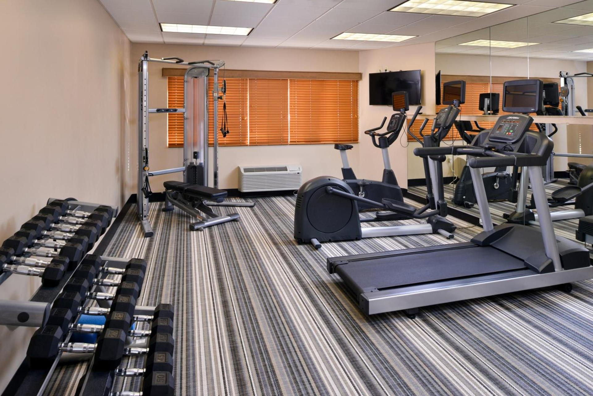 Candlewood Suites Winchester by IHG photo 20