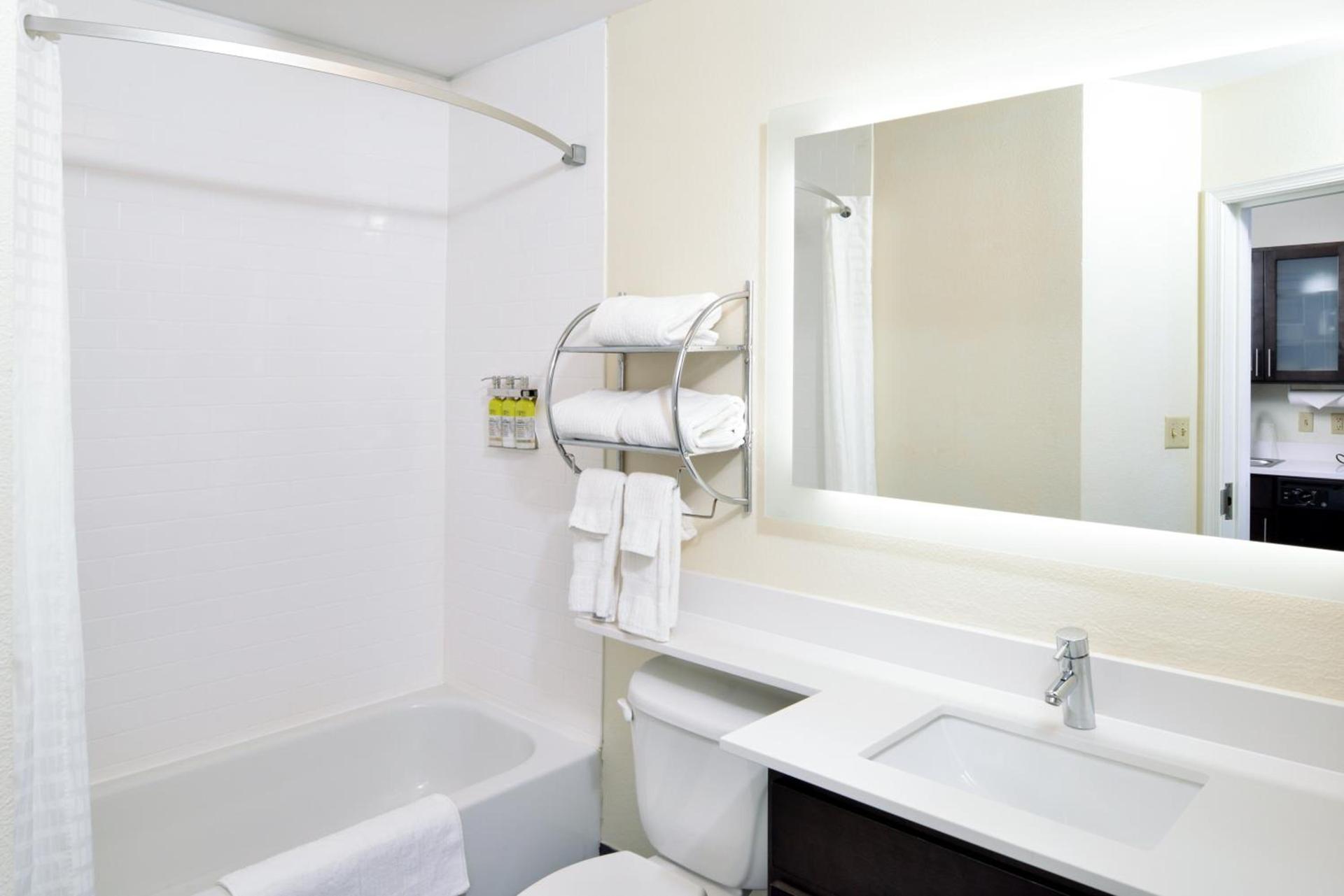 Candlewood Suites Winchester by IHG photo 30
